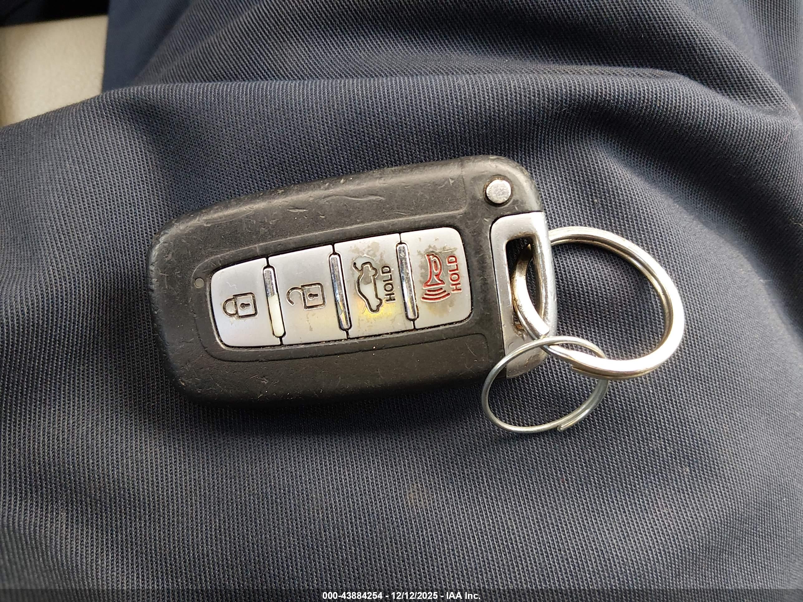 HYUNDAI SONATA image 11