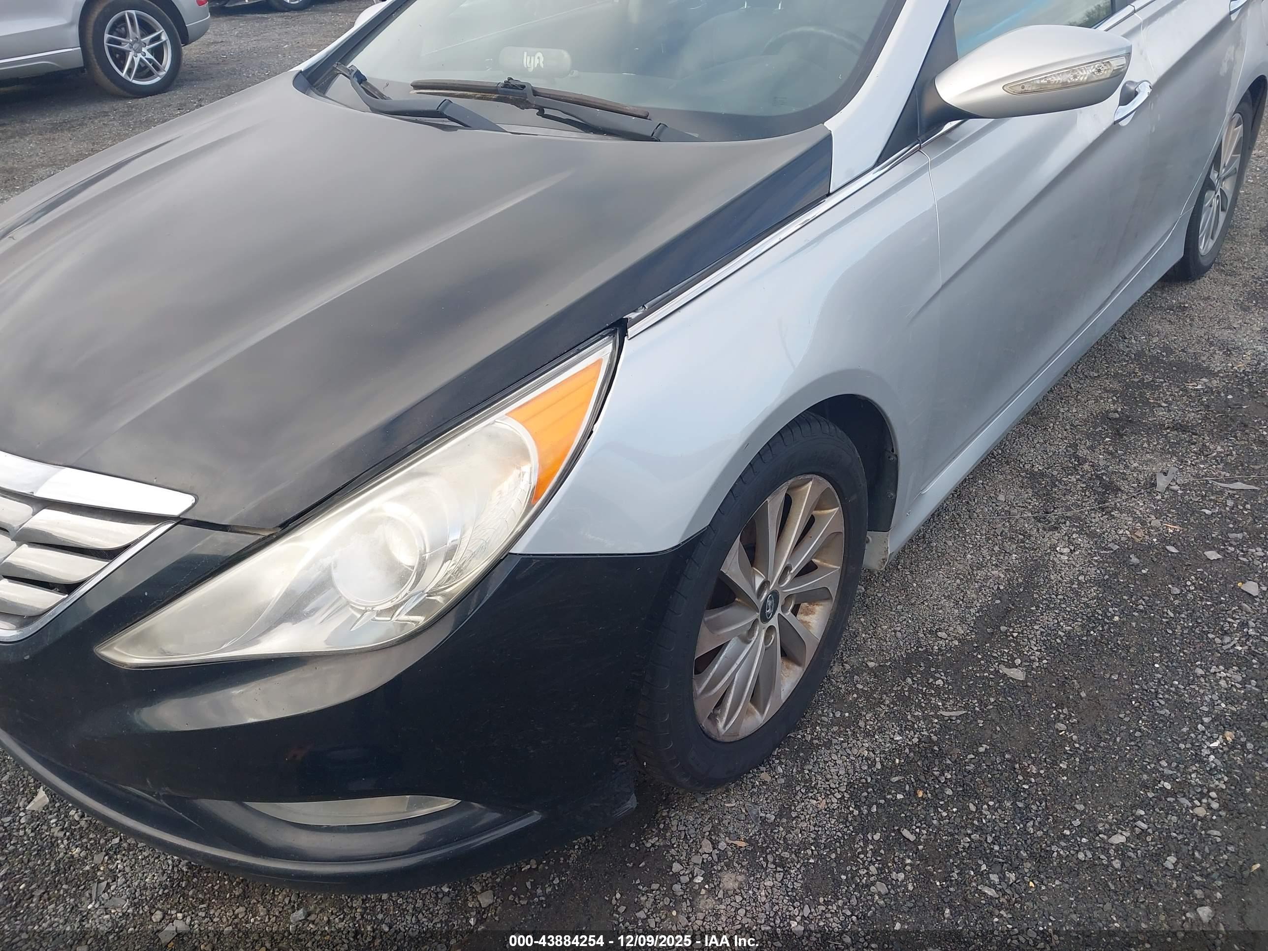 HYUNDAI SONATA image 6