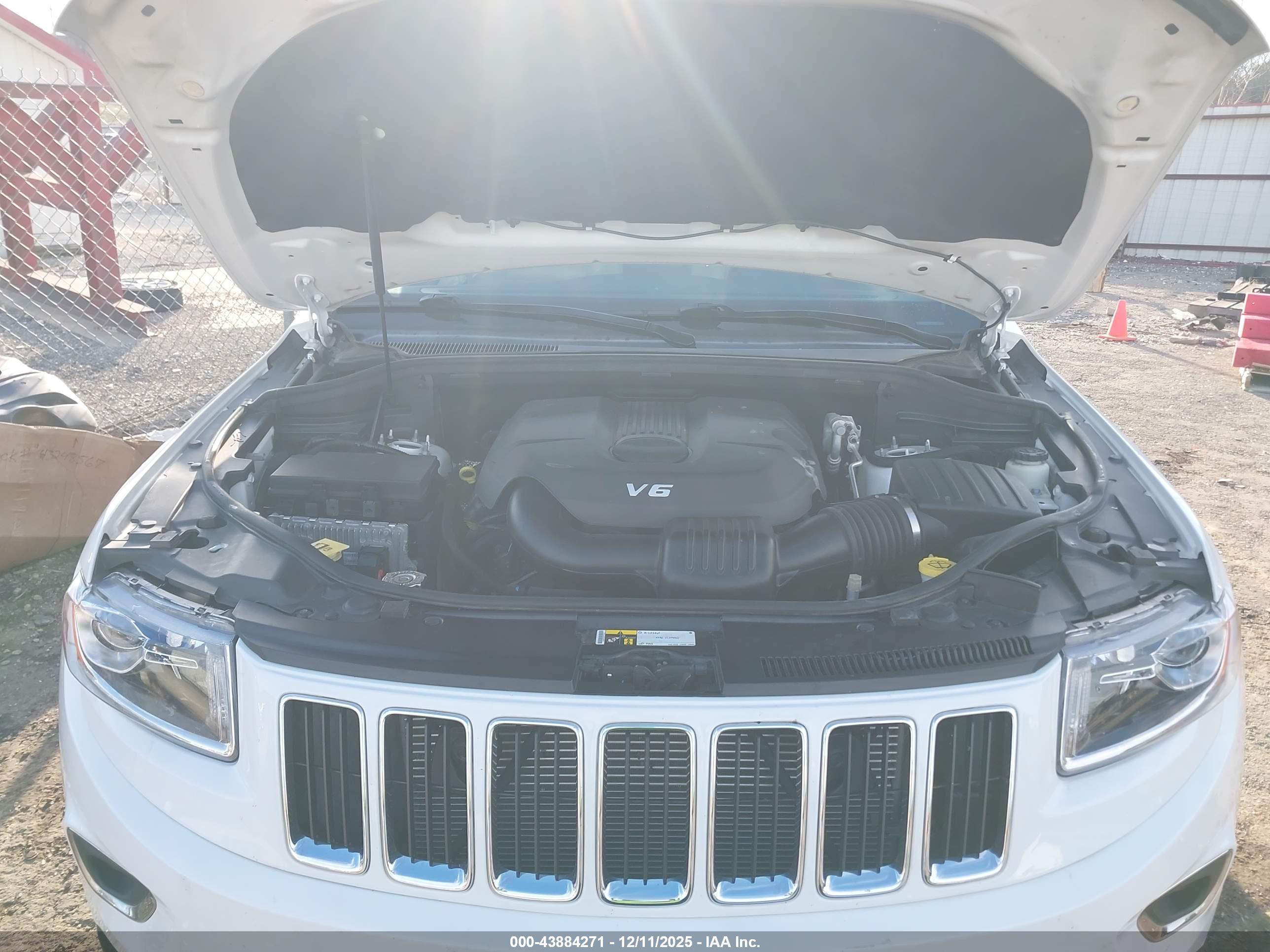 JEEP GRAND image 10