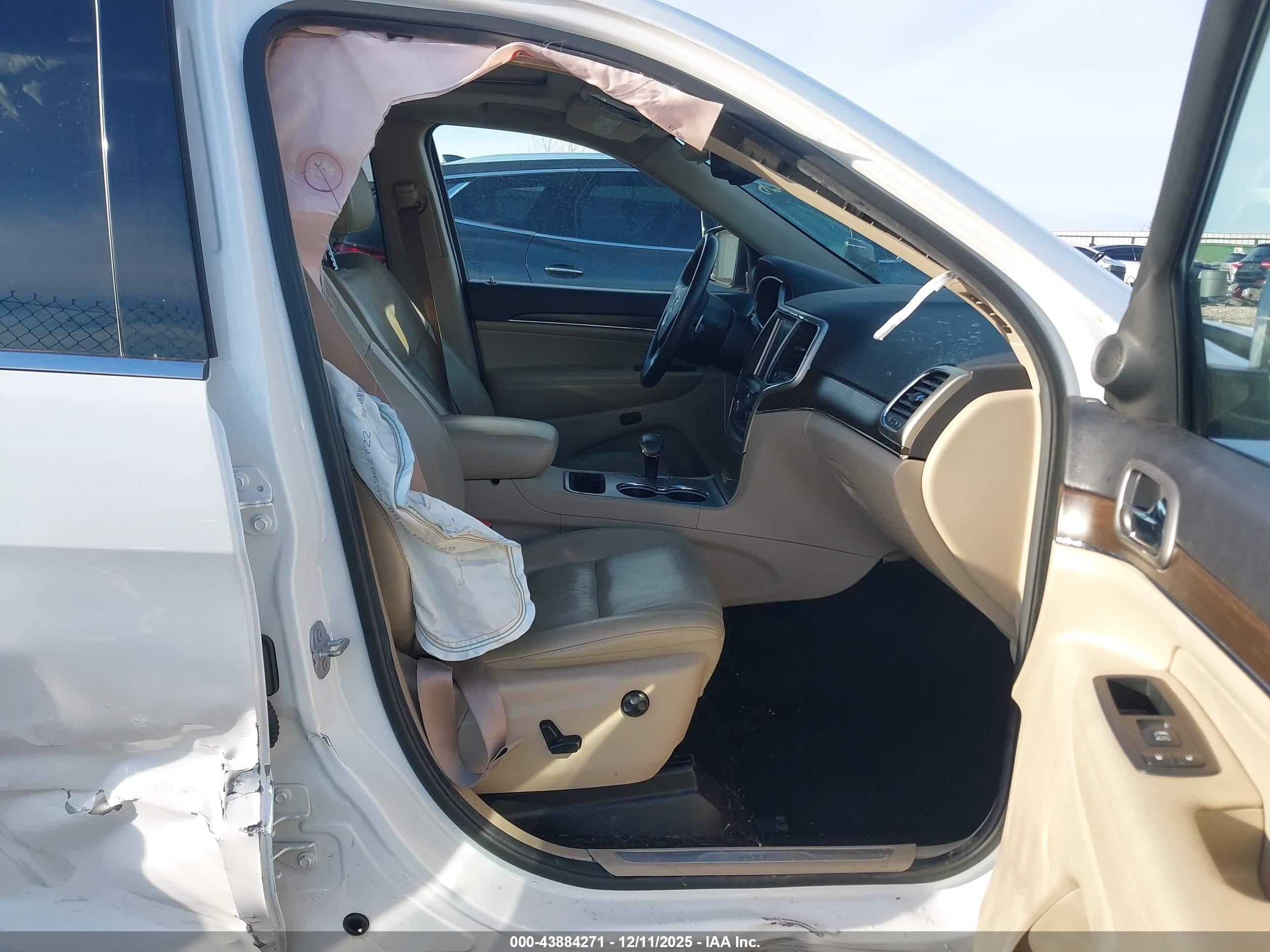 JEEP GRAND image 5