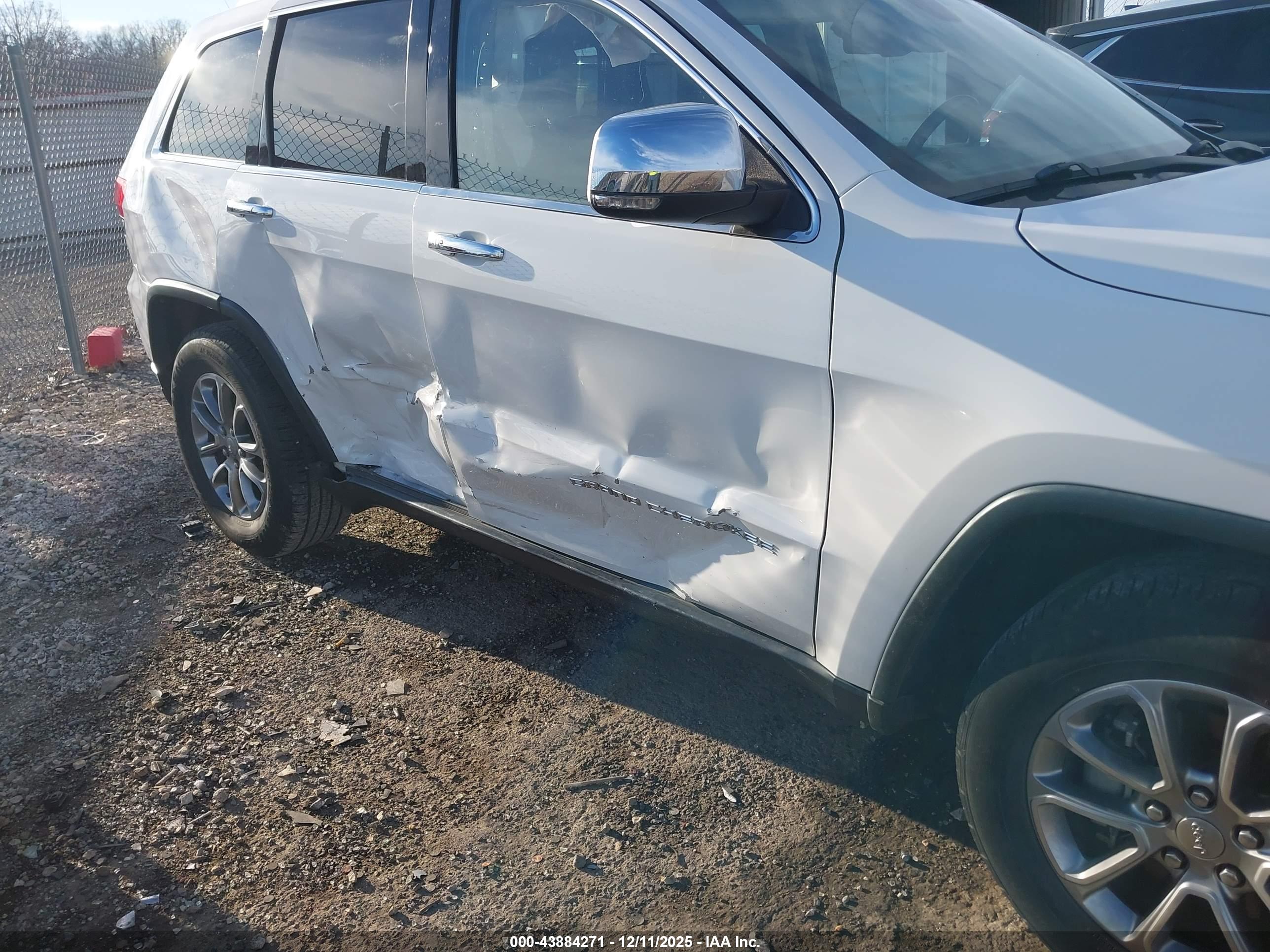 JEEP GRAND image 6