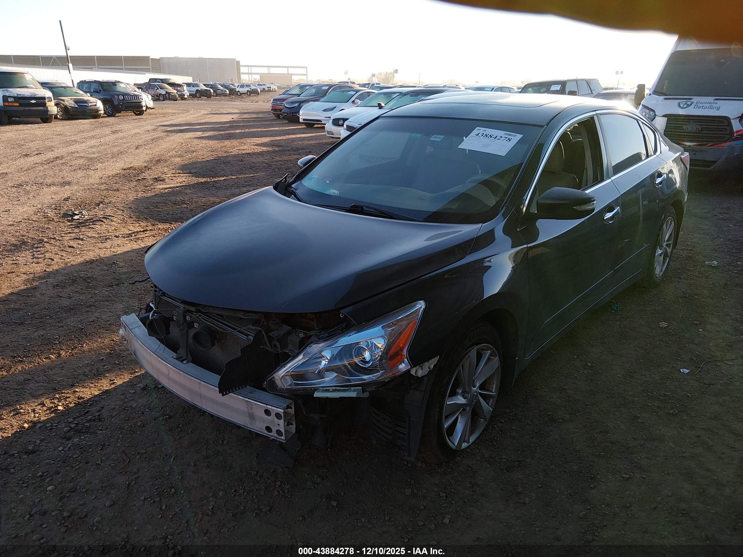 NISSAN ALTIMA image 2