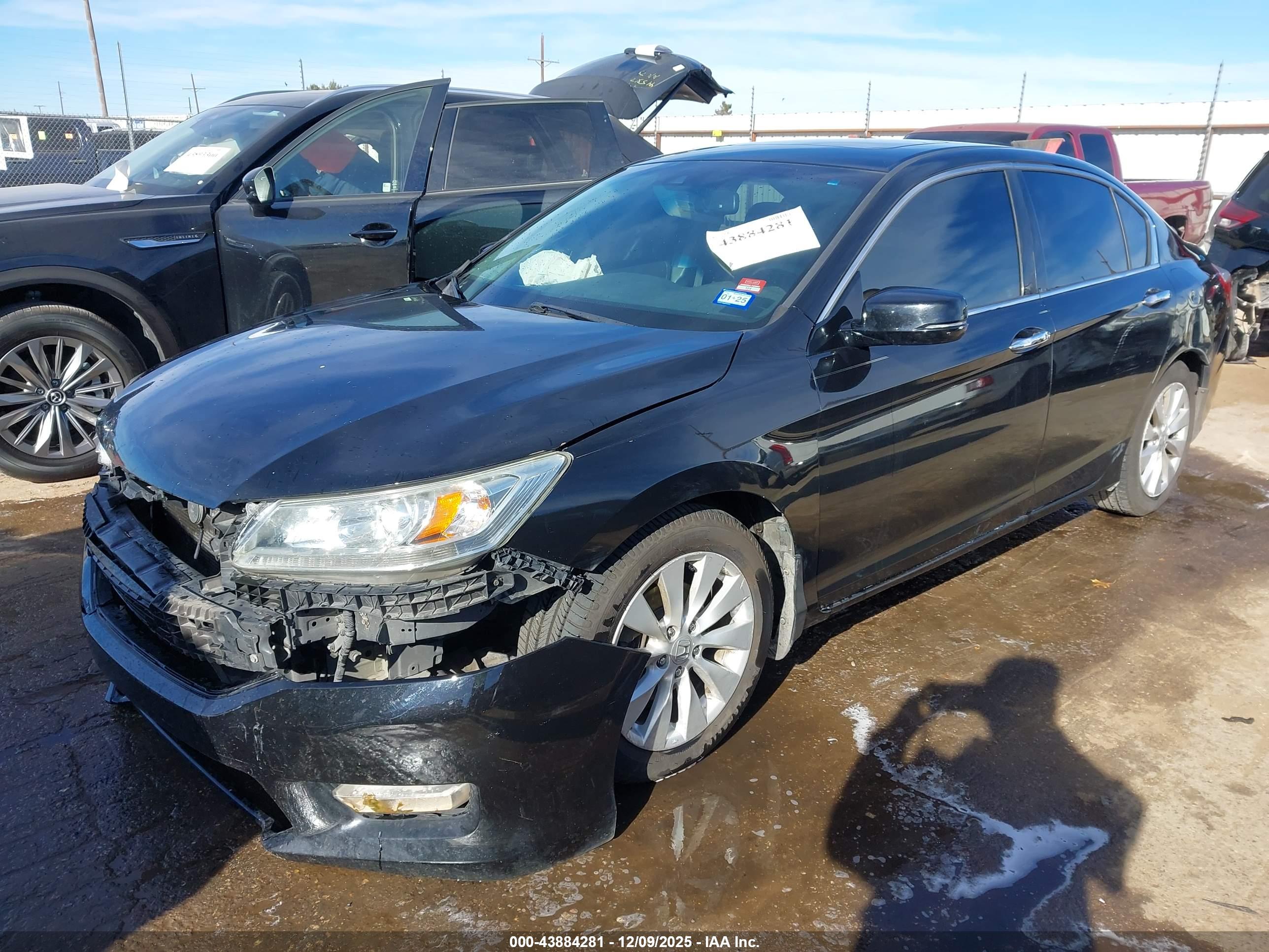 HONDA ACCORD image 2