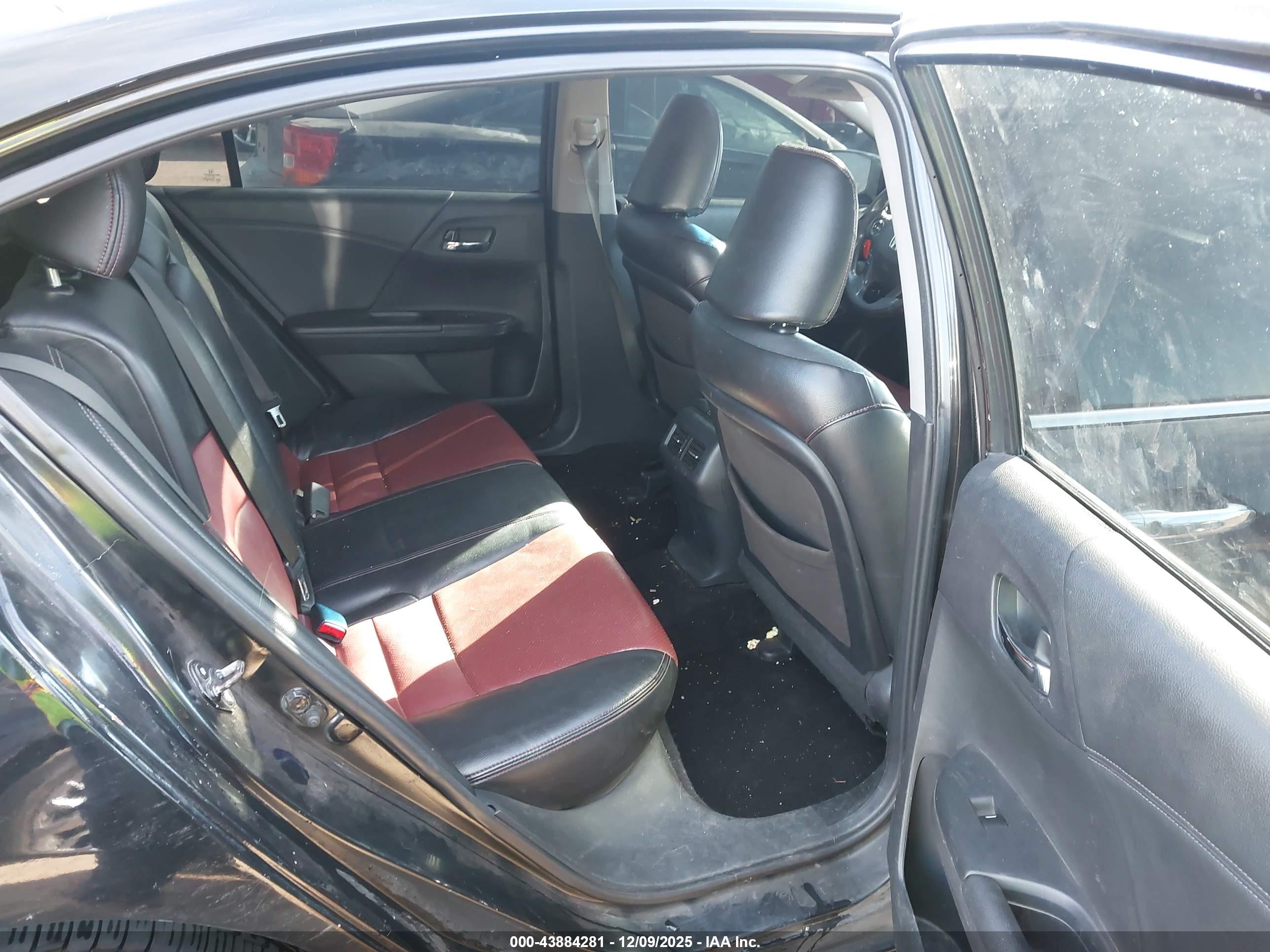 HONDA ACCORD image 8