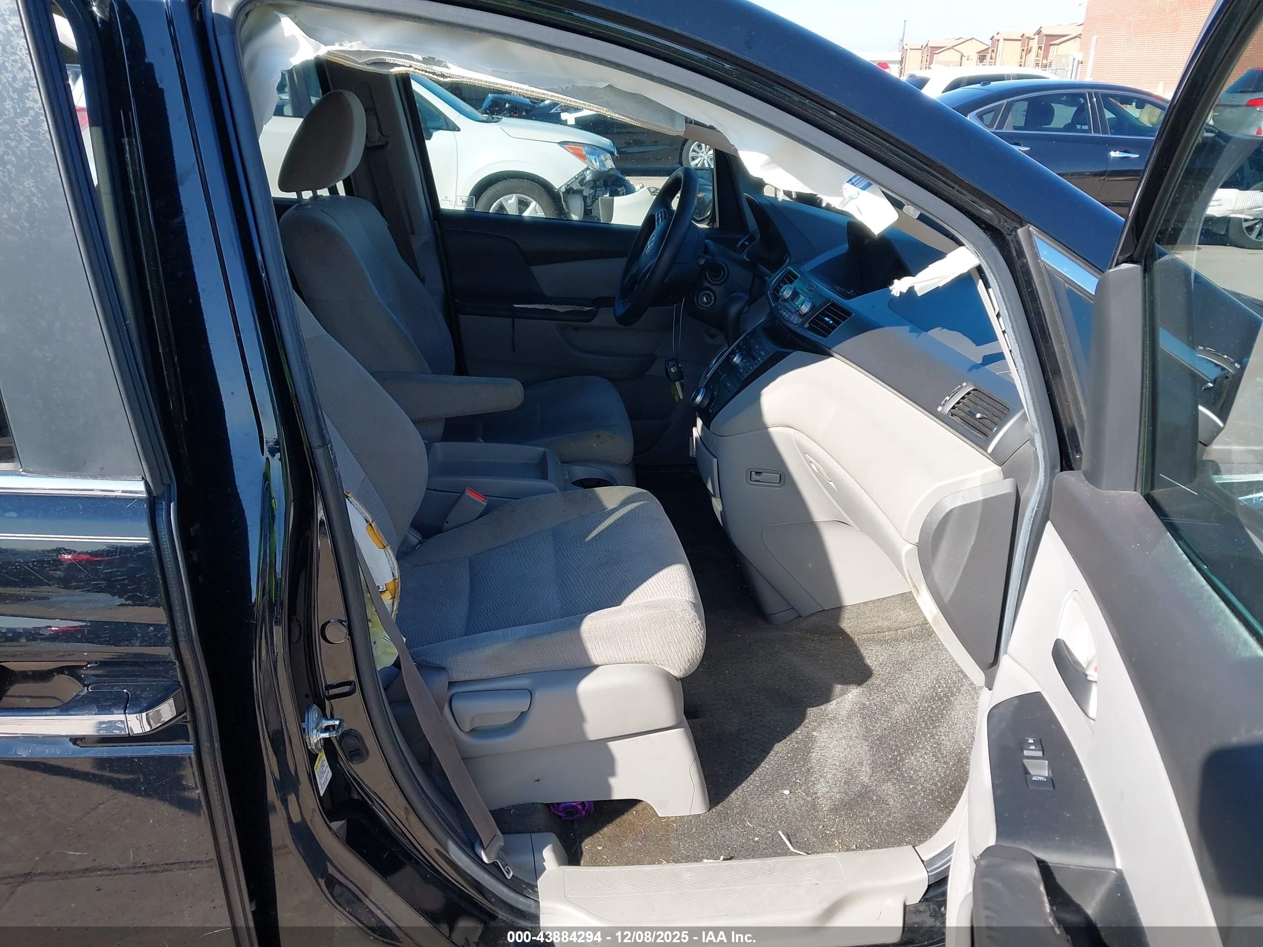 HONDA ODYSSEY image 5
