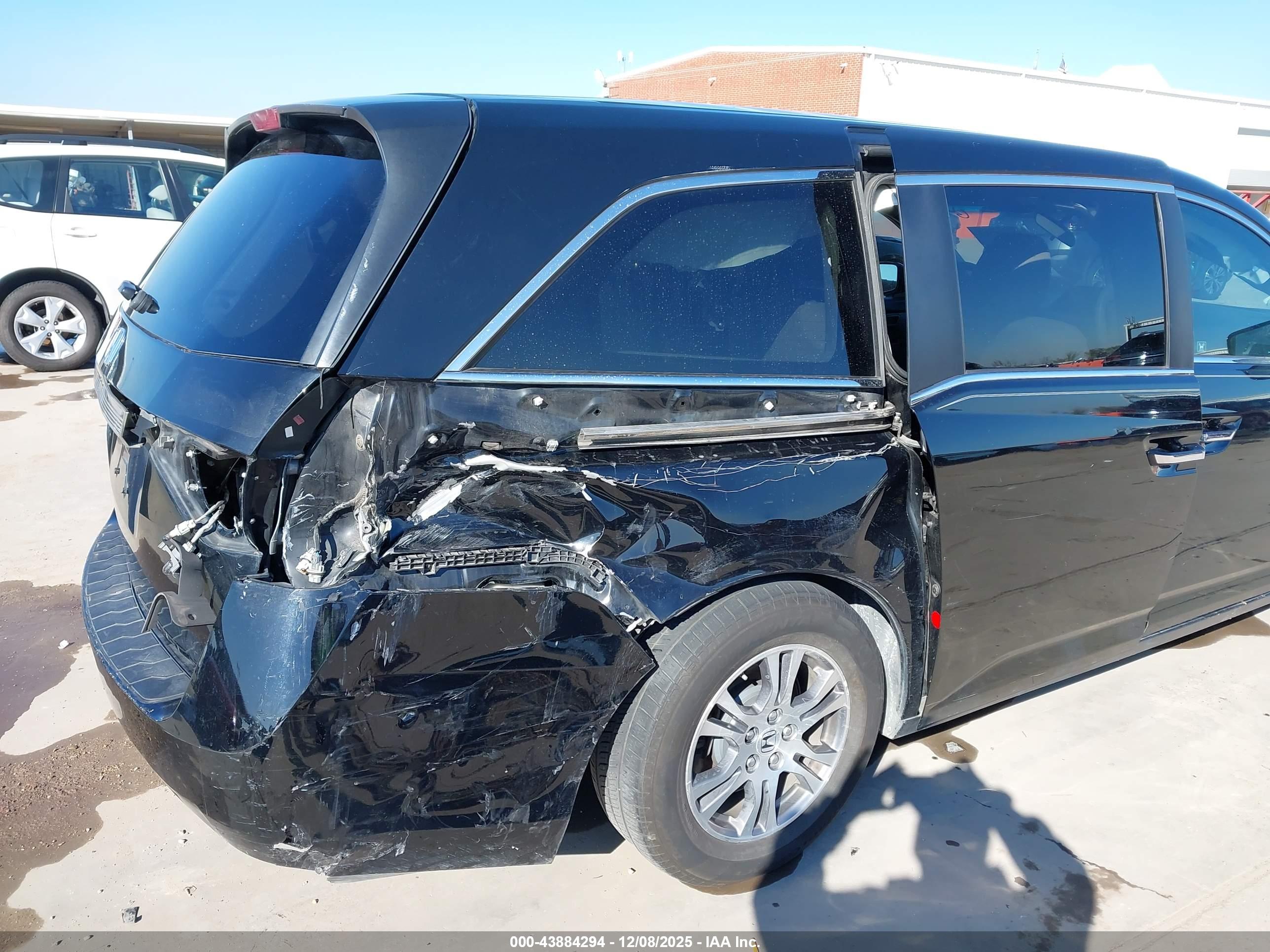 HONDA ODYSSEY image 6