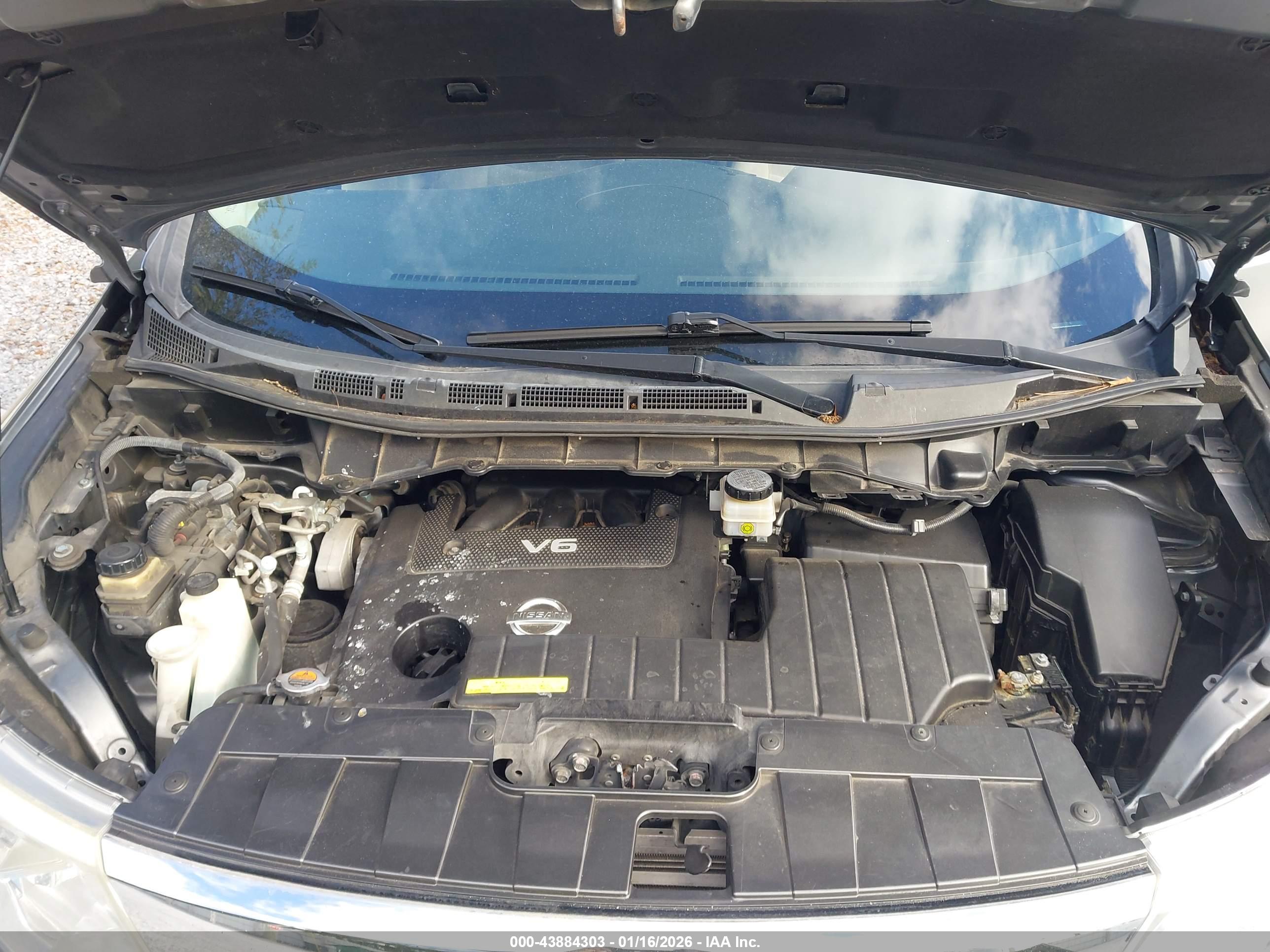 NISSAN QUEST image 10