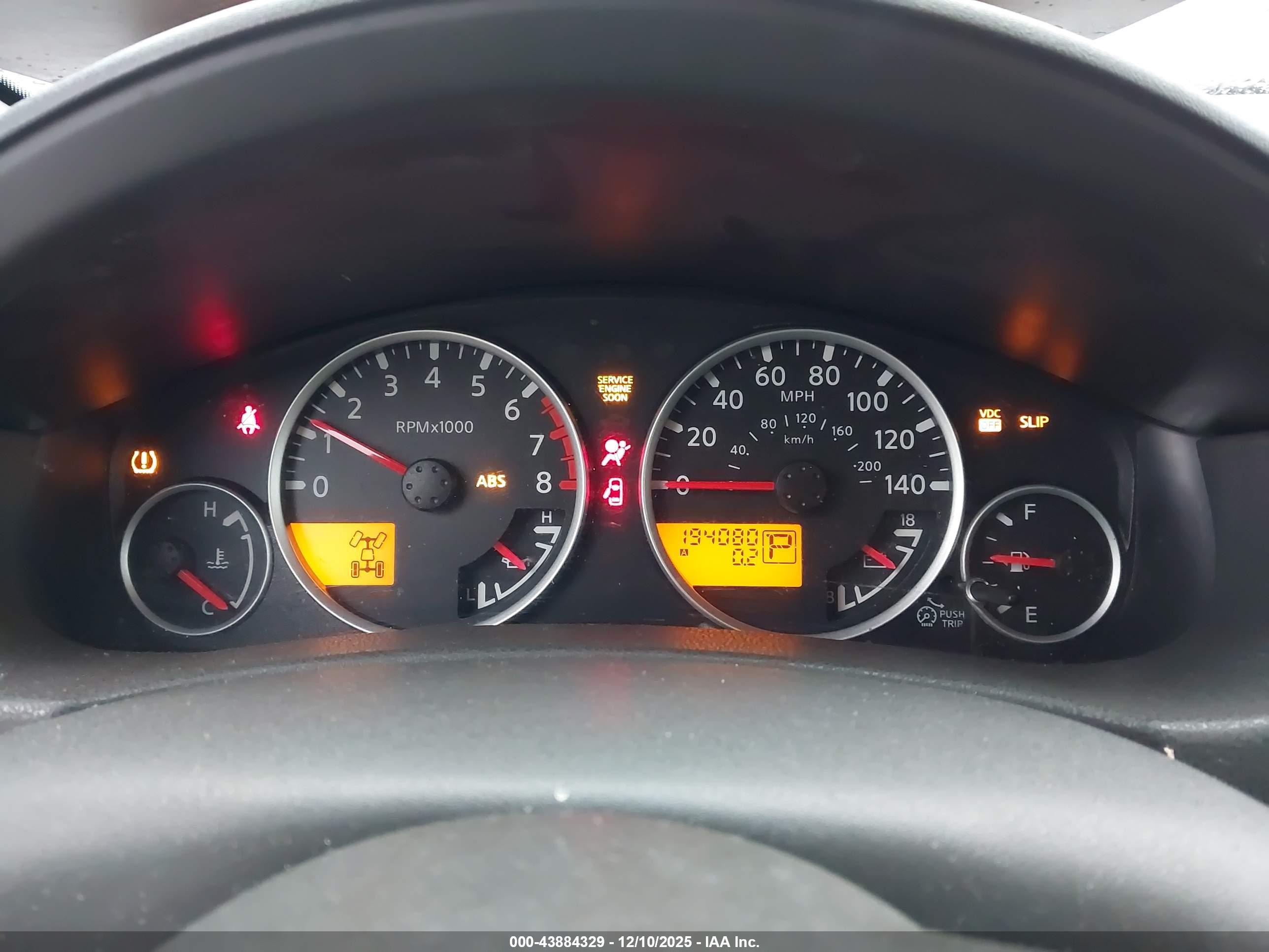 NISSAN PATHFINDER image 7