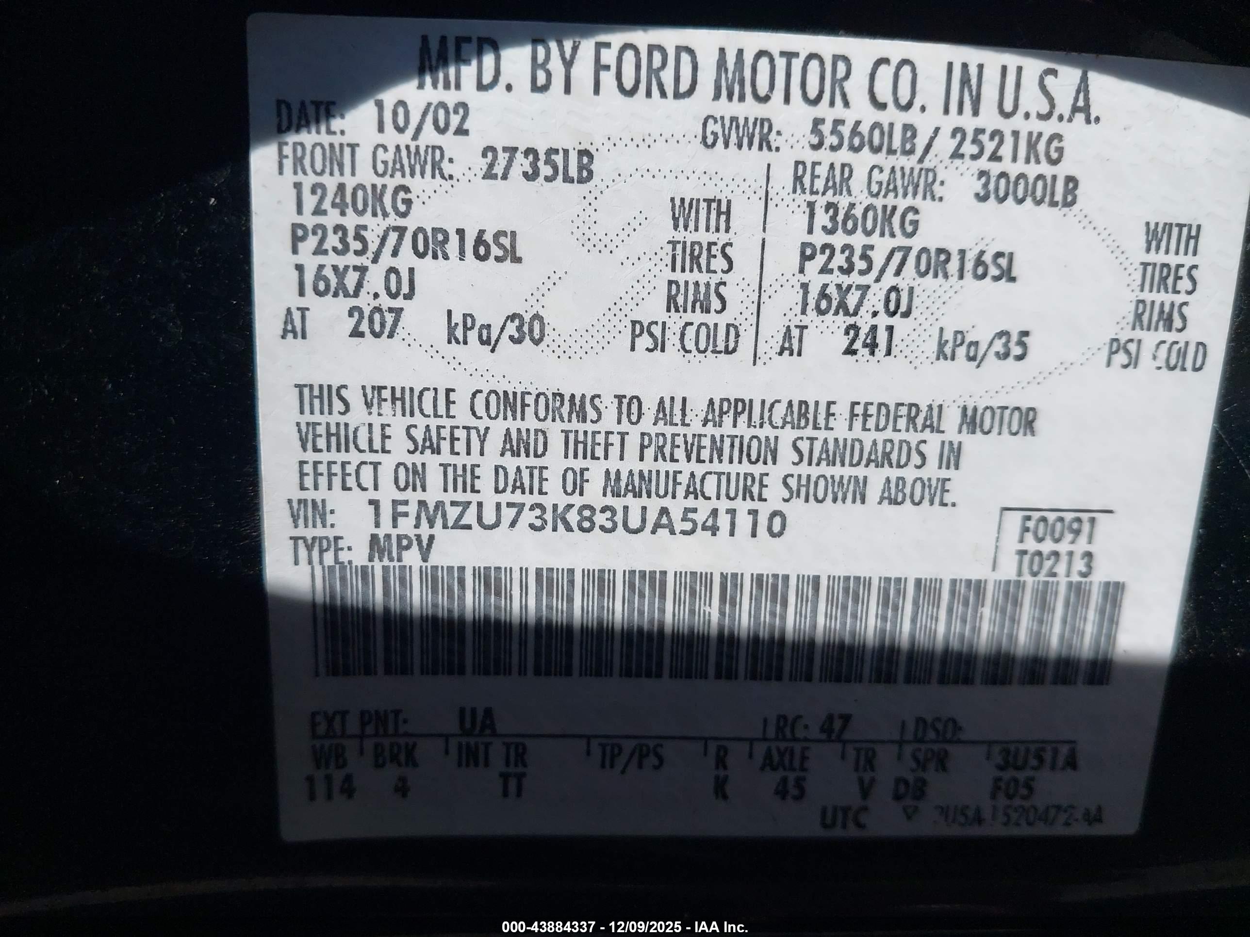 FORD EXPLORER image 9