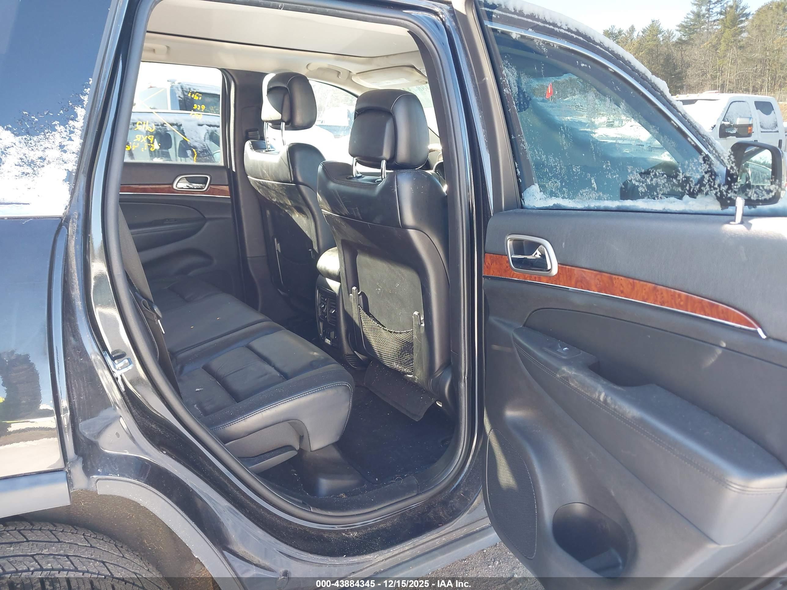 JEEP GRAND image 8