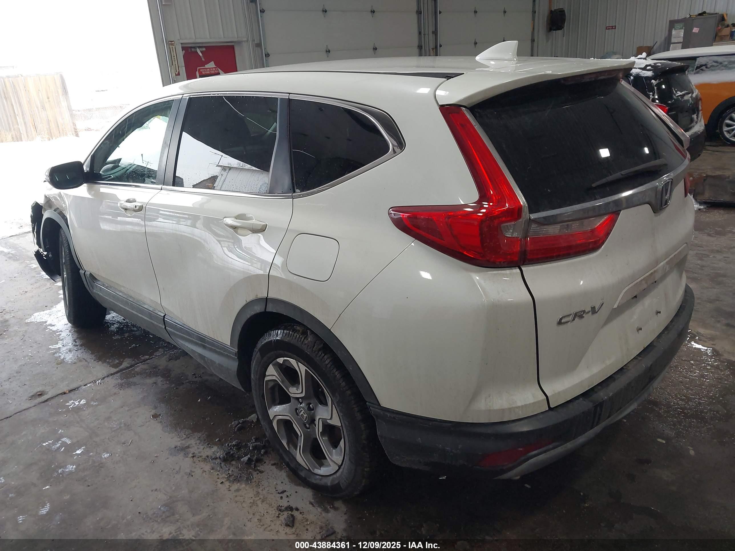 HONDA CR-V image 3
