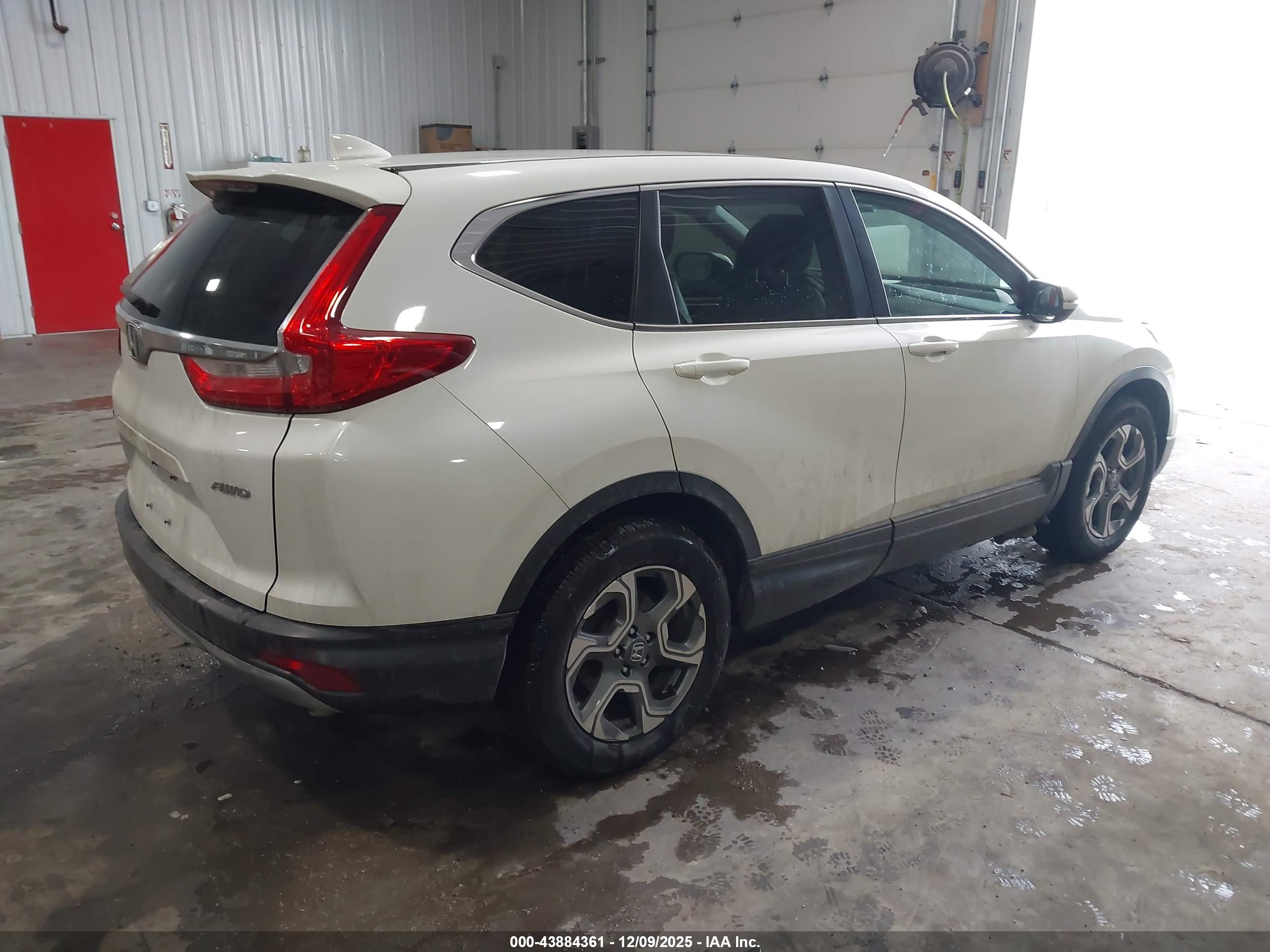 HONDA CR-V image 4