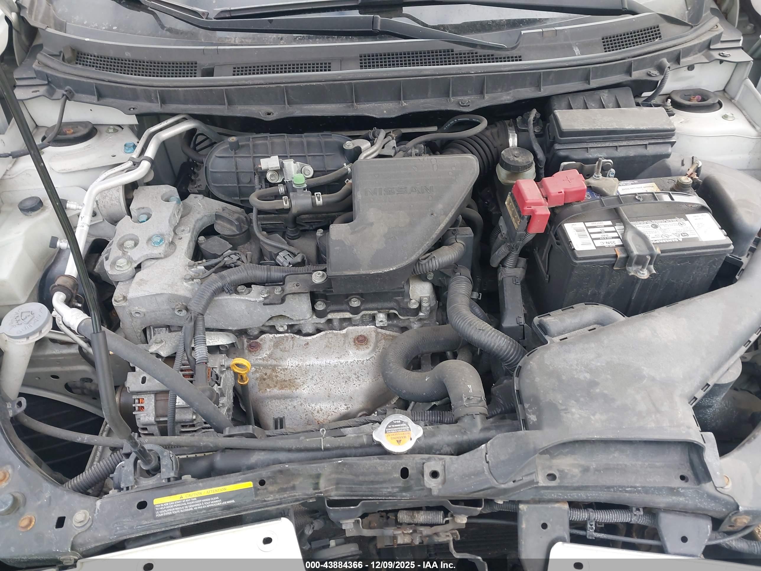 NISSAN ROGUE image 10