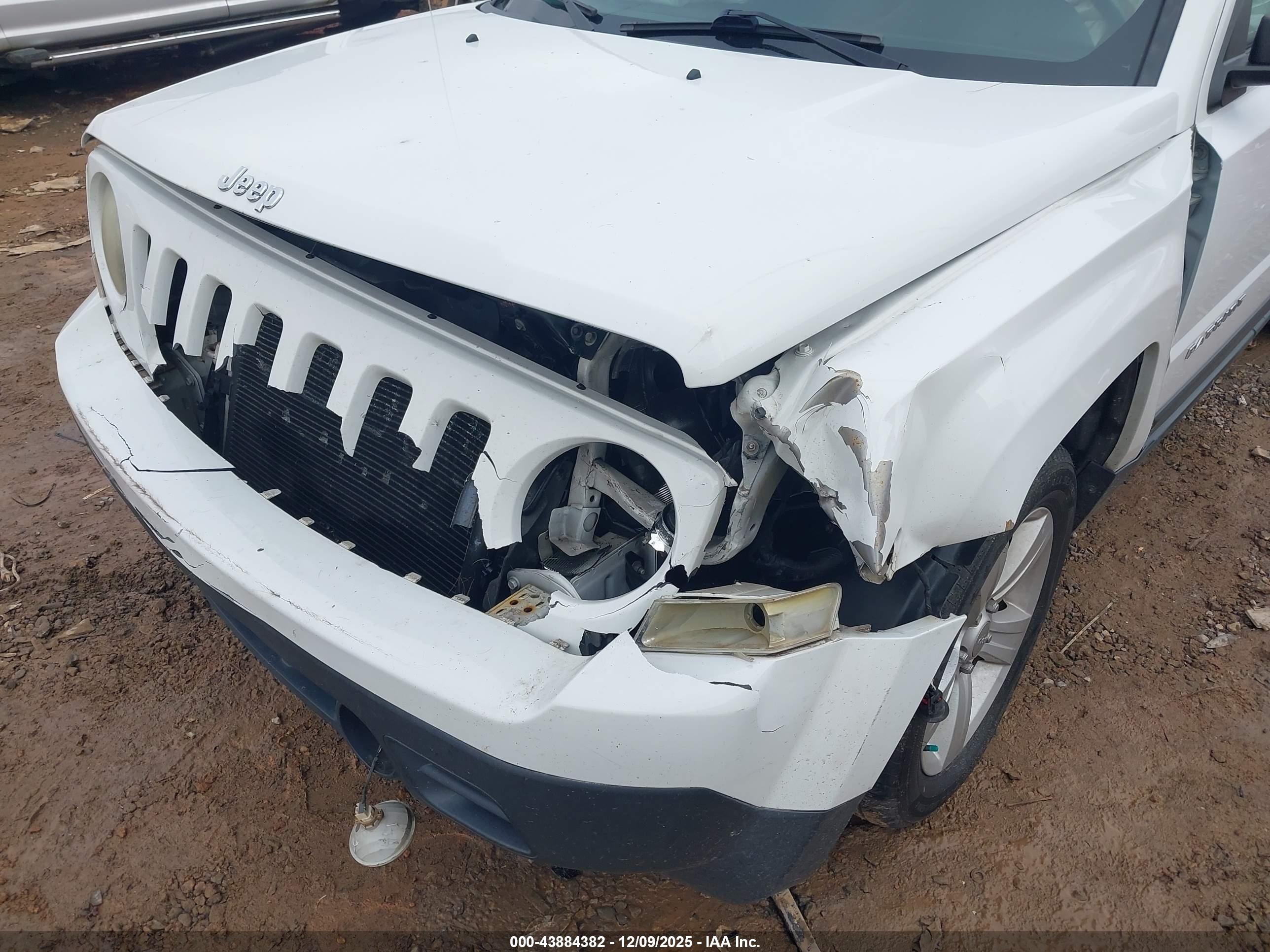 JEEP PATRIOT image 6