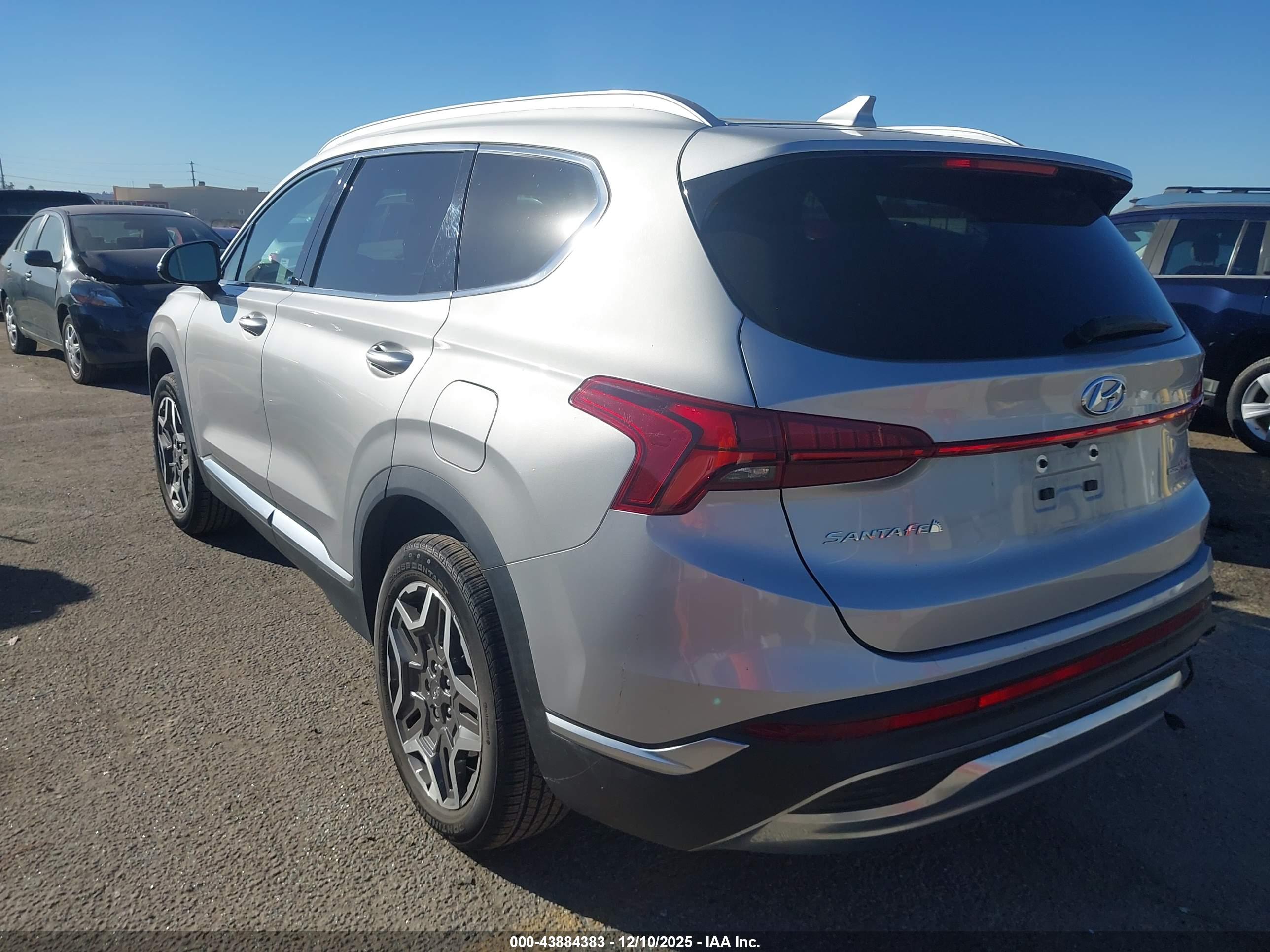HYUNDAI SANTA image 3