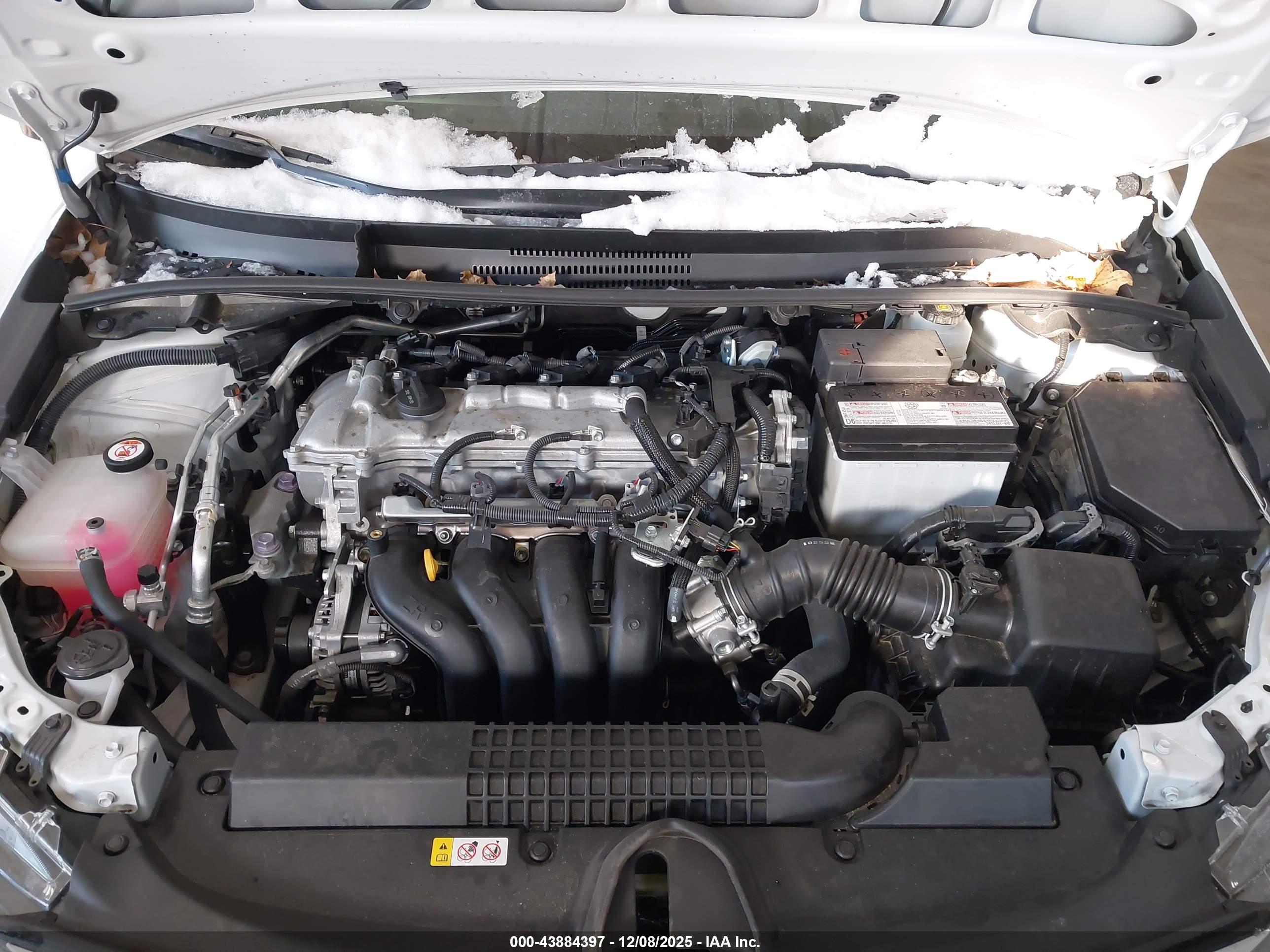 TOYOTA COROLLA image 10