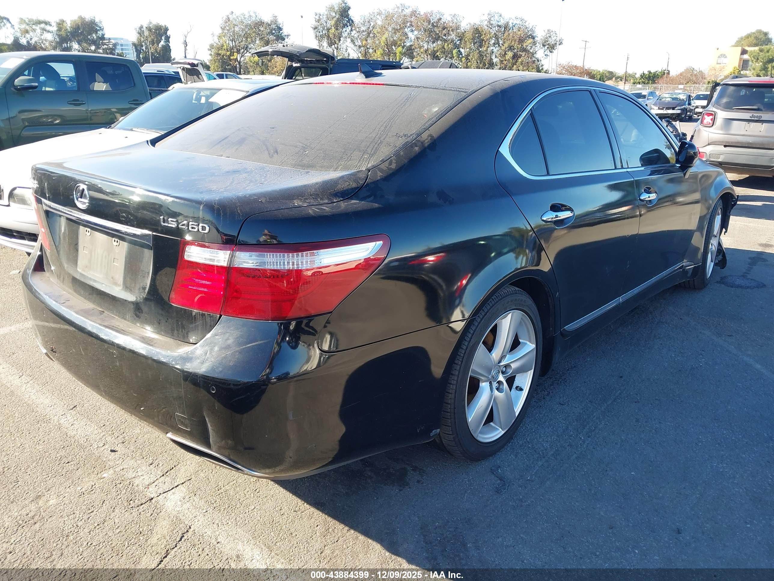 LEXUS LS image 4