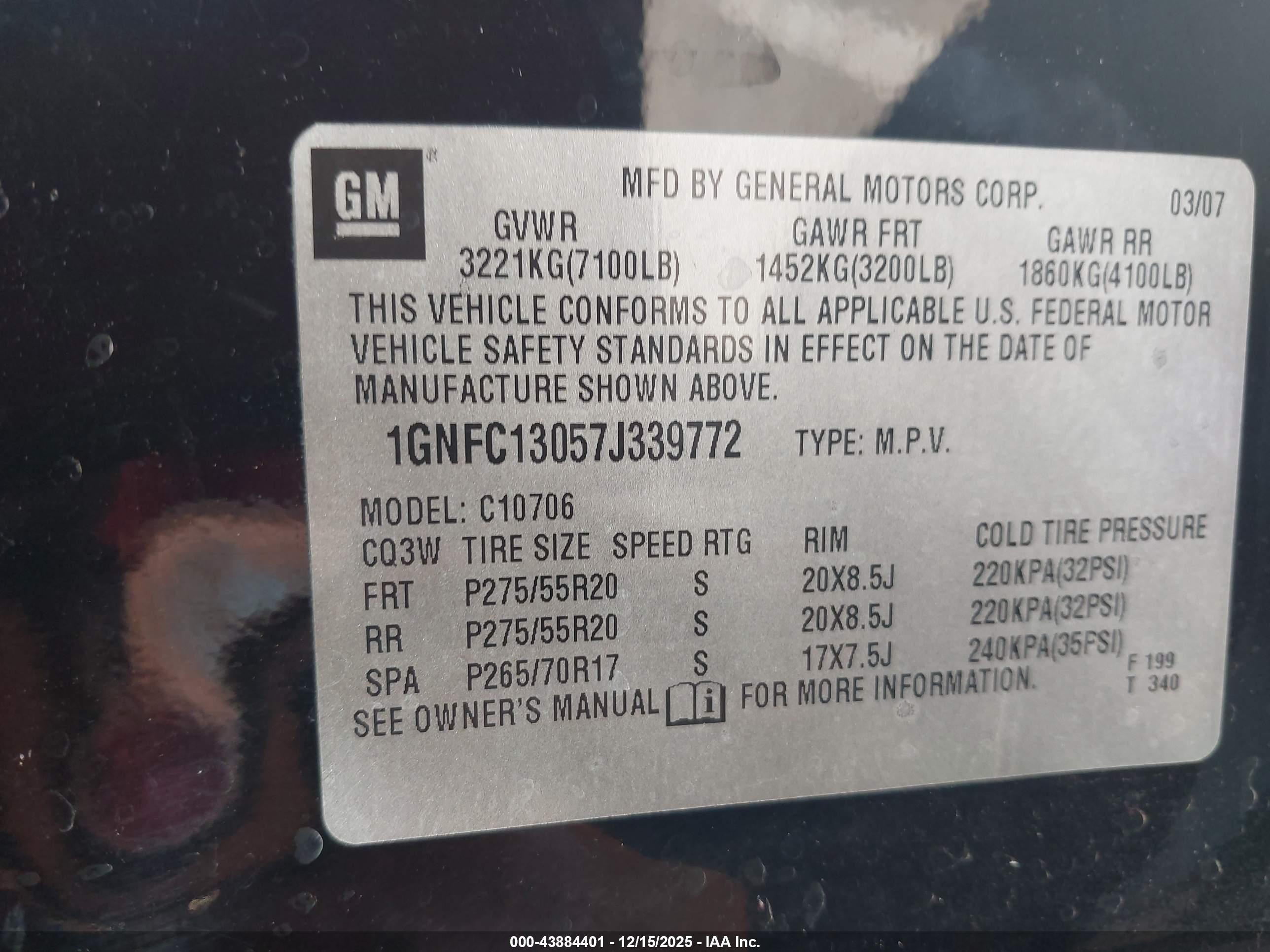 CHEVROLET TAHOE image 9
