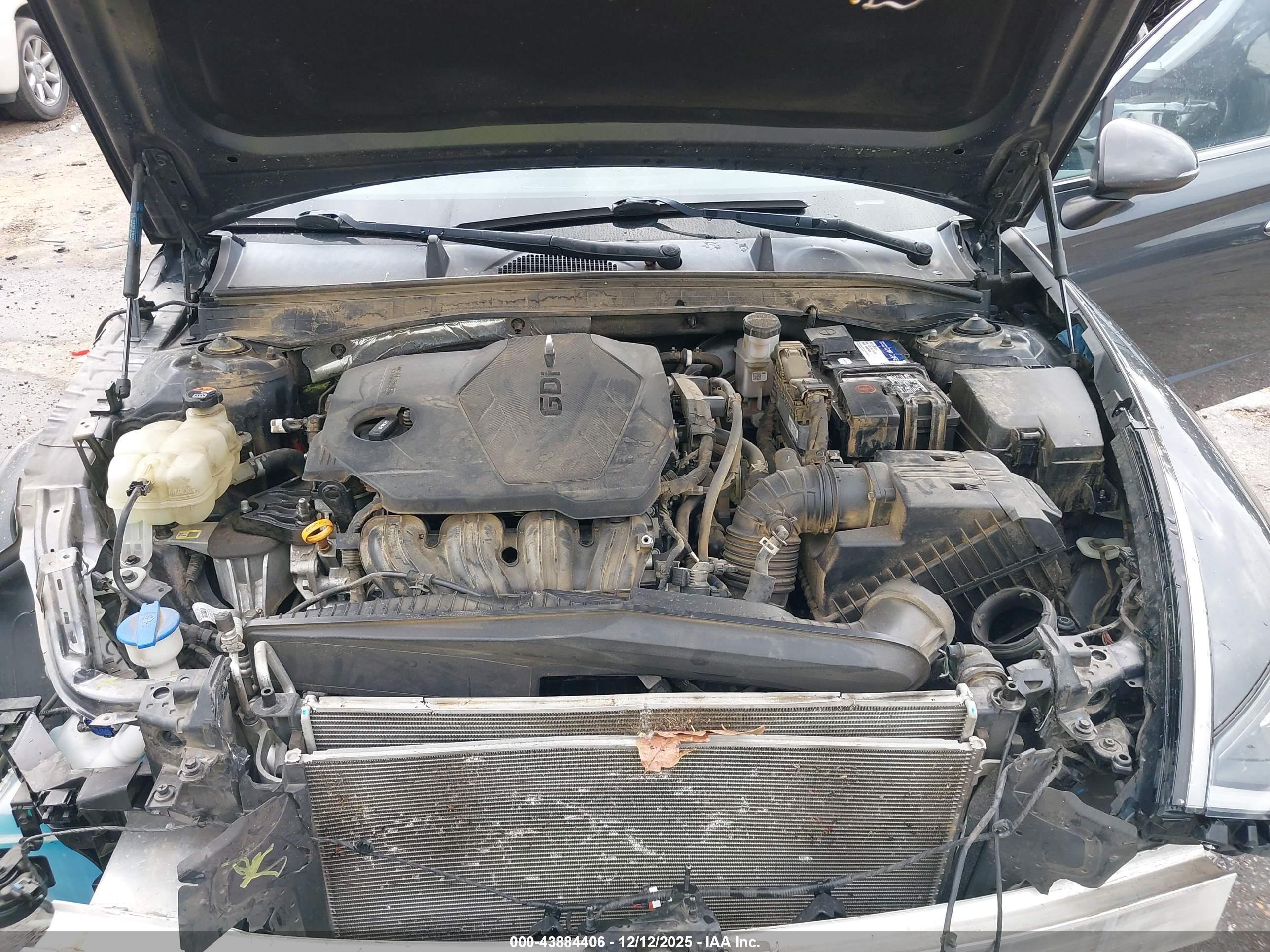 HYUNDAI SONATA image 10