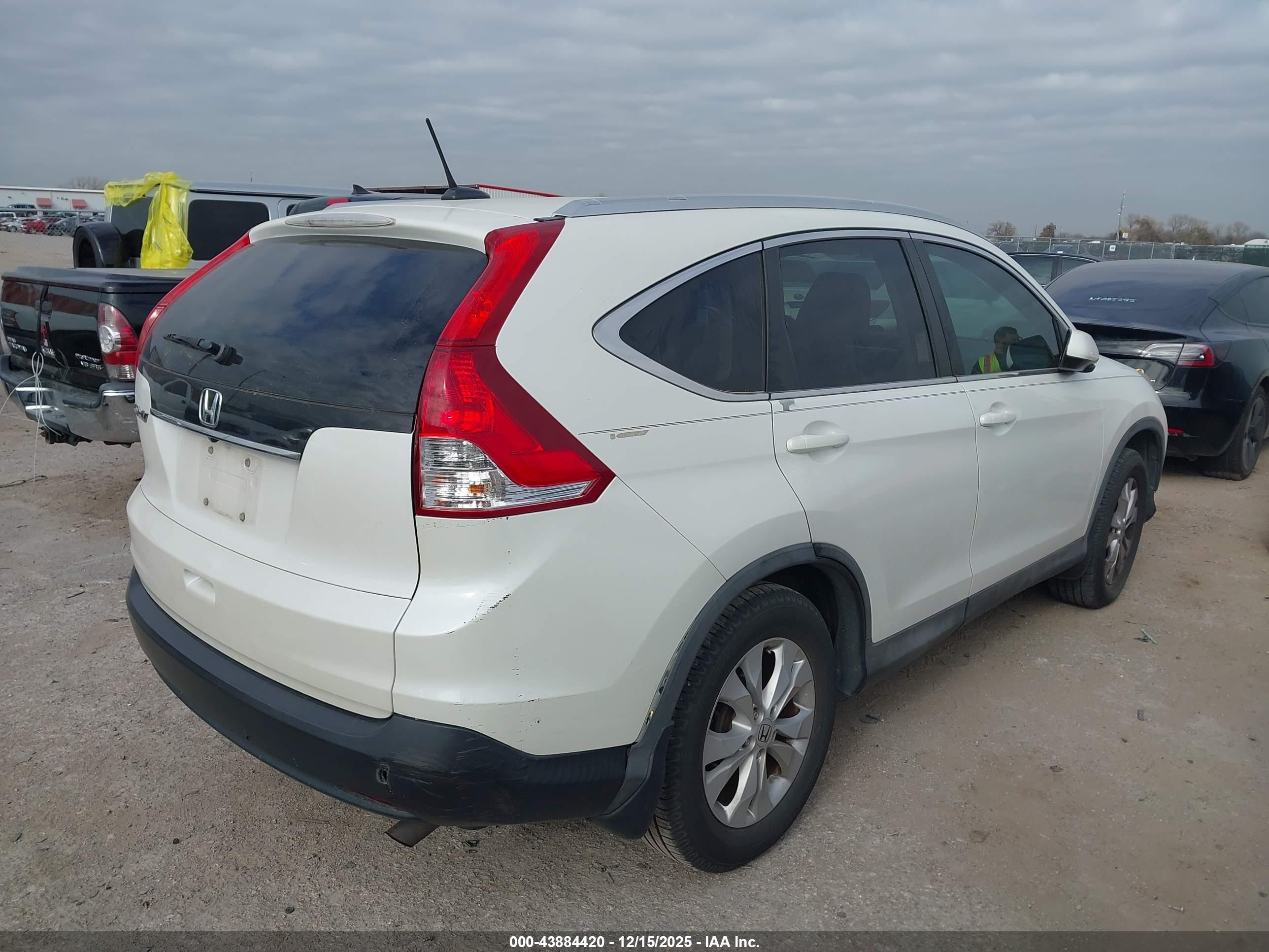 HONDA CR-V image 4