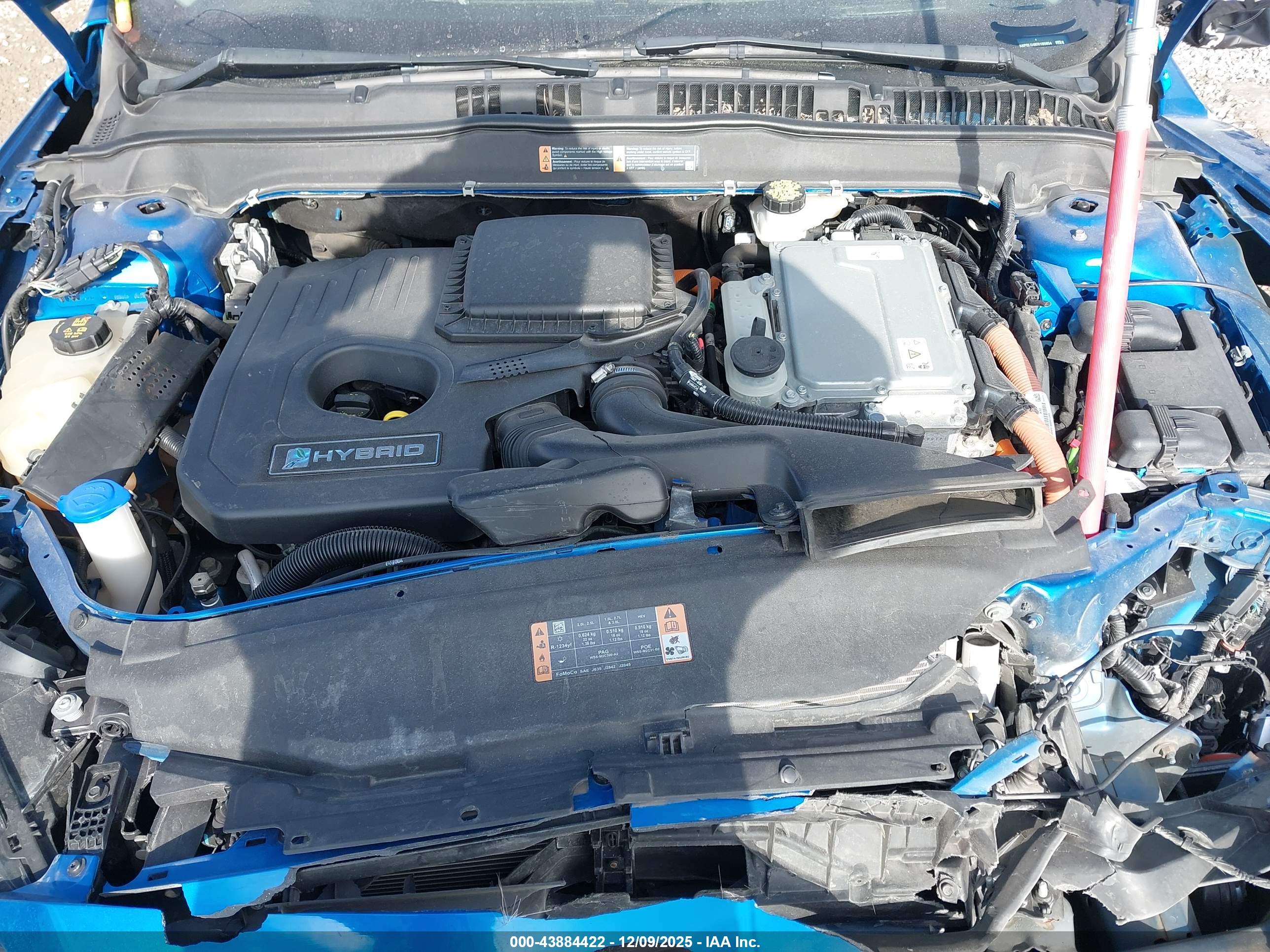 FORD FUSION image 10
