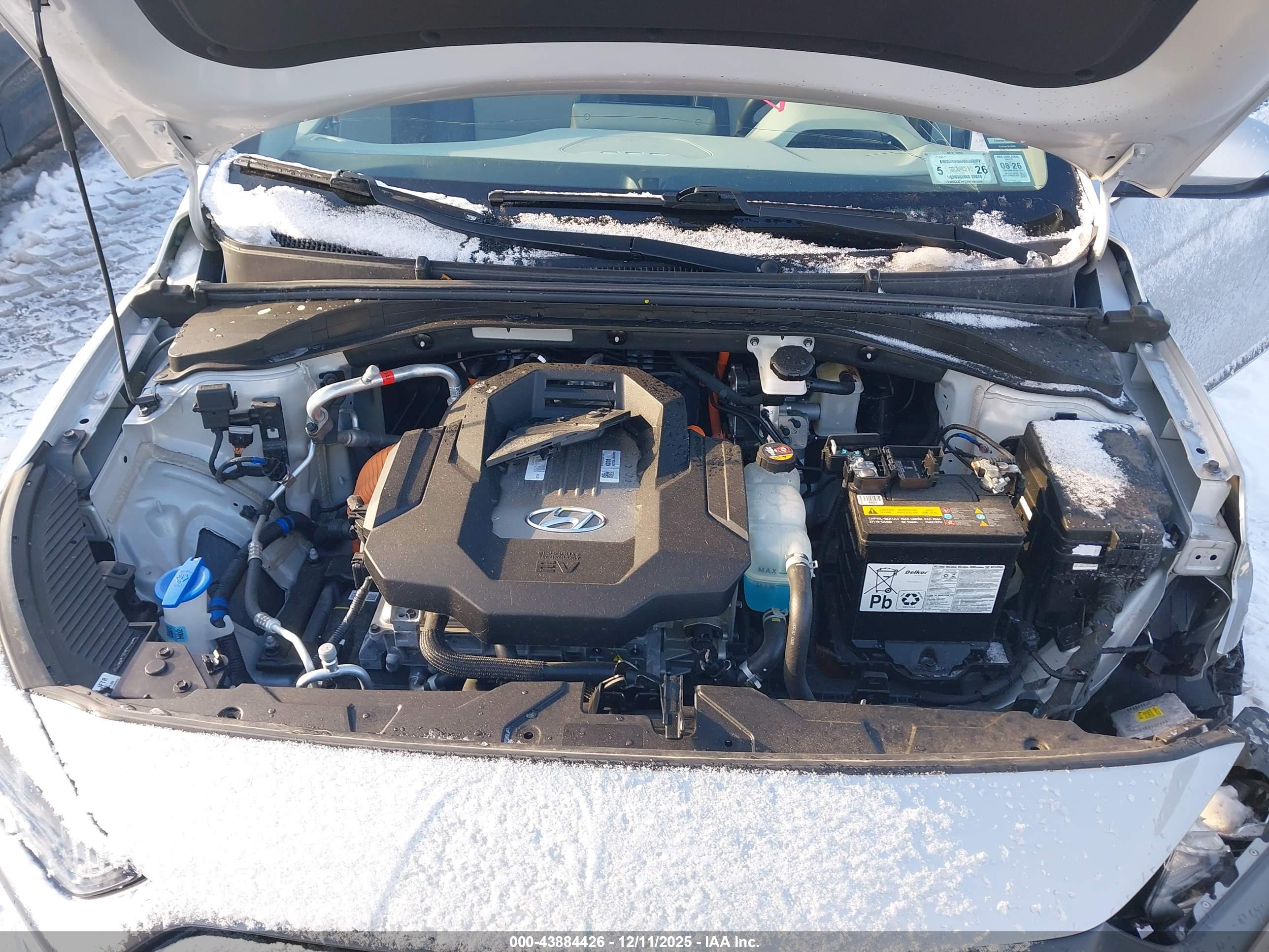 HYUNDAI IONIQ image 10