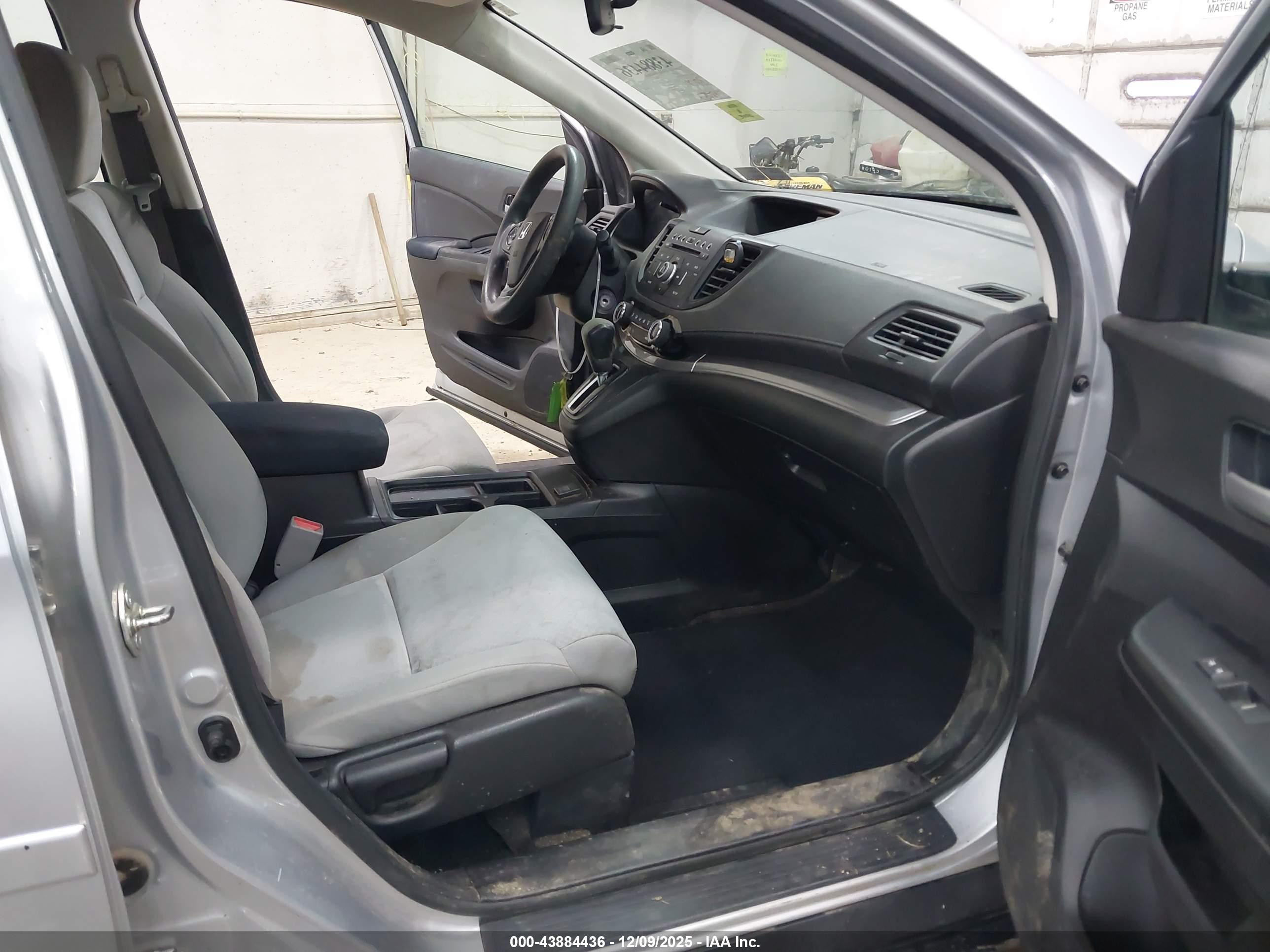 HONDA CR-V image 5