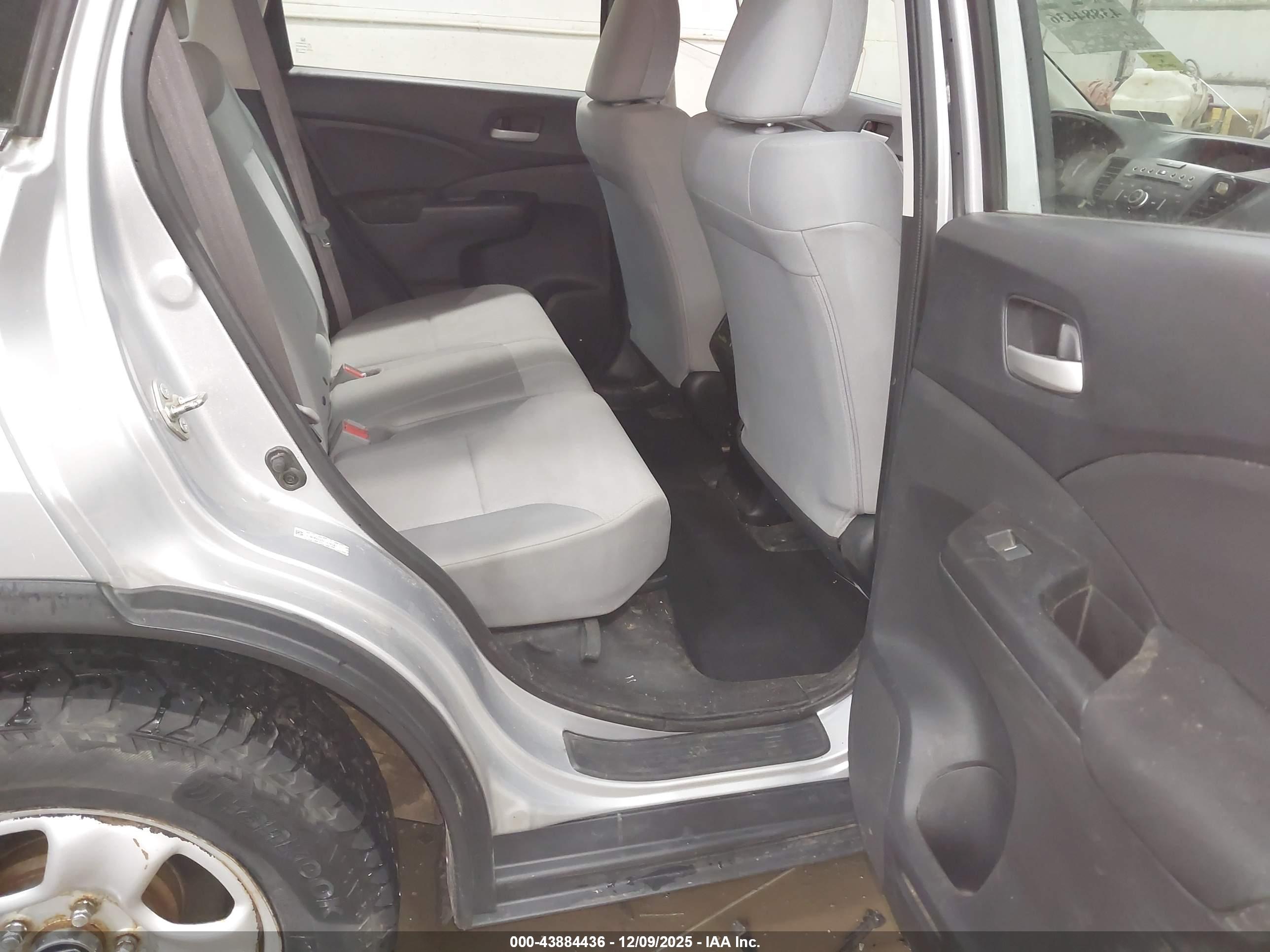 HONDA CR-V image 8