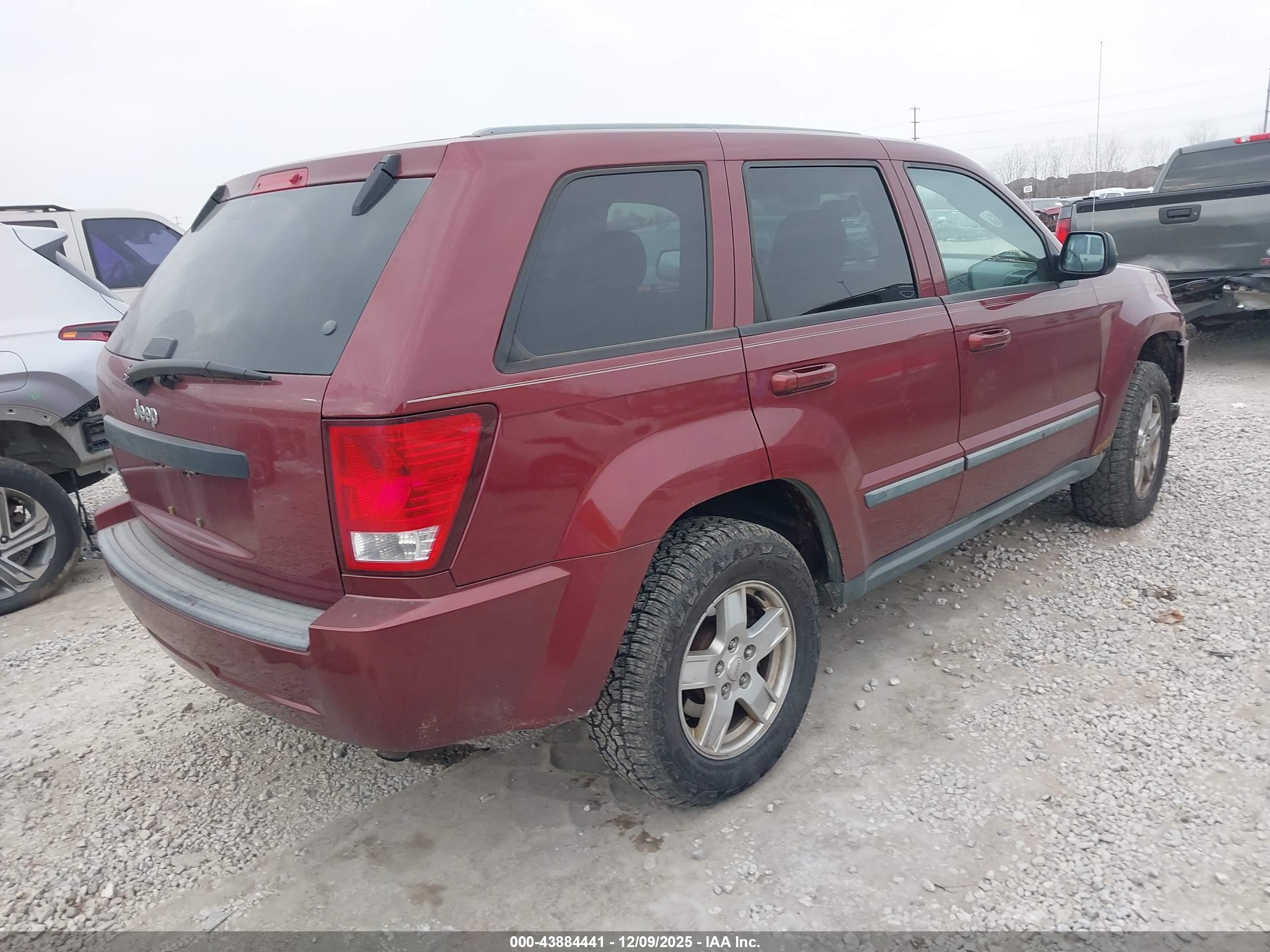 JEEP GRAND image 4