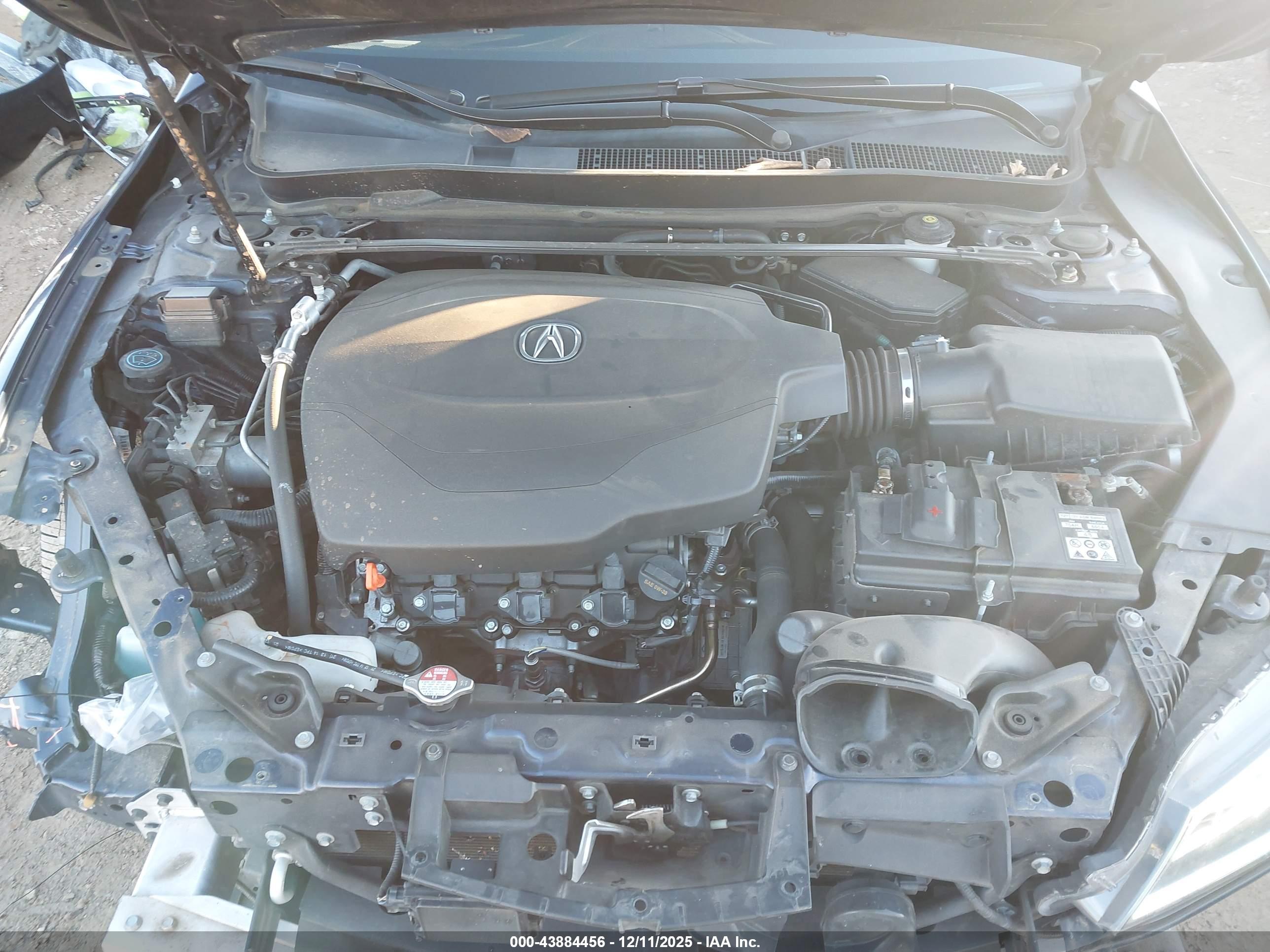 ACURA TLX image 10