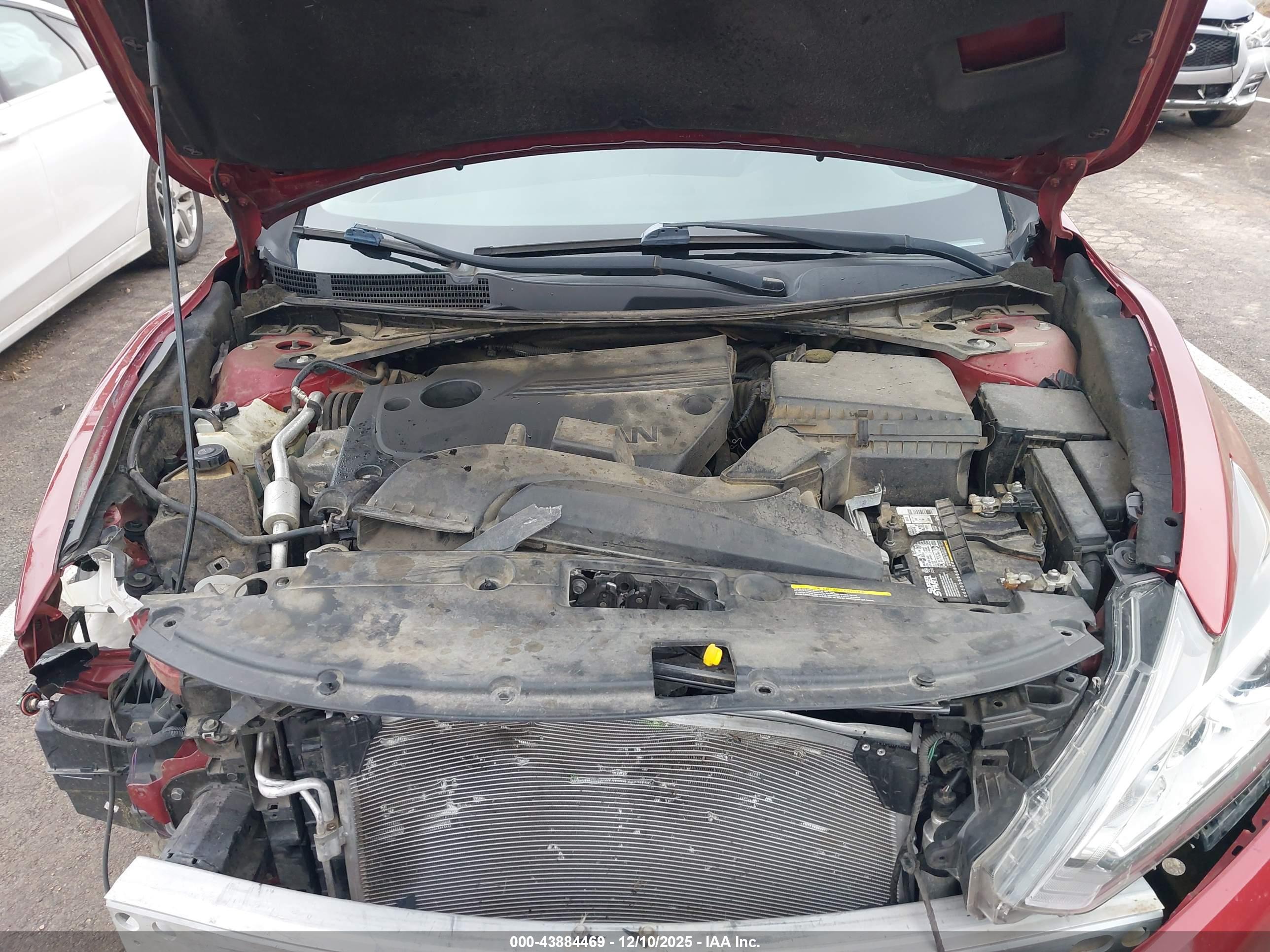 NISSAN ALTIMA image 10