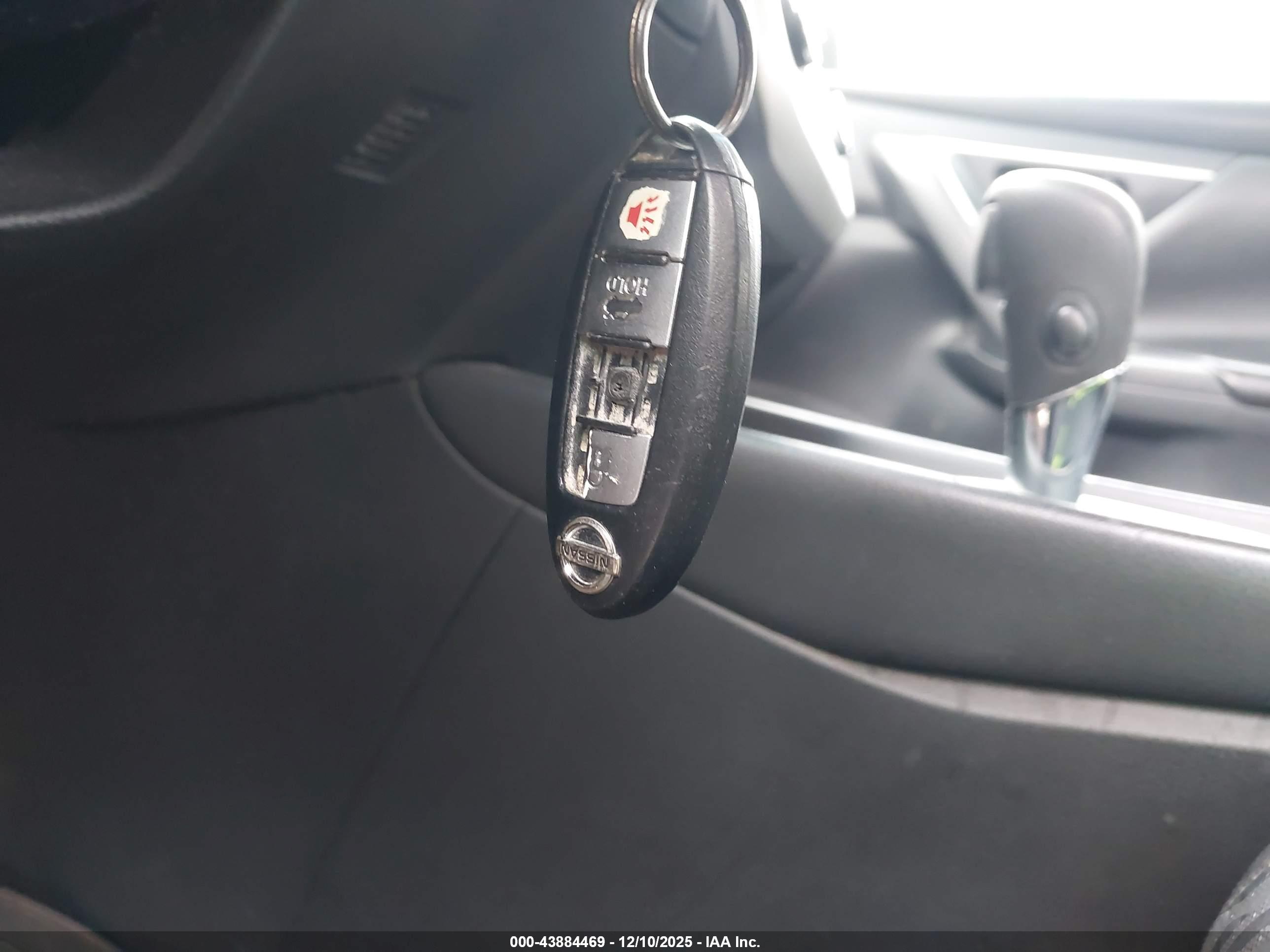 NISSAN ALTIMA image 11