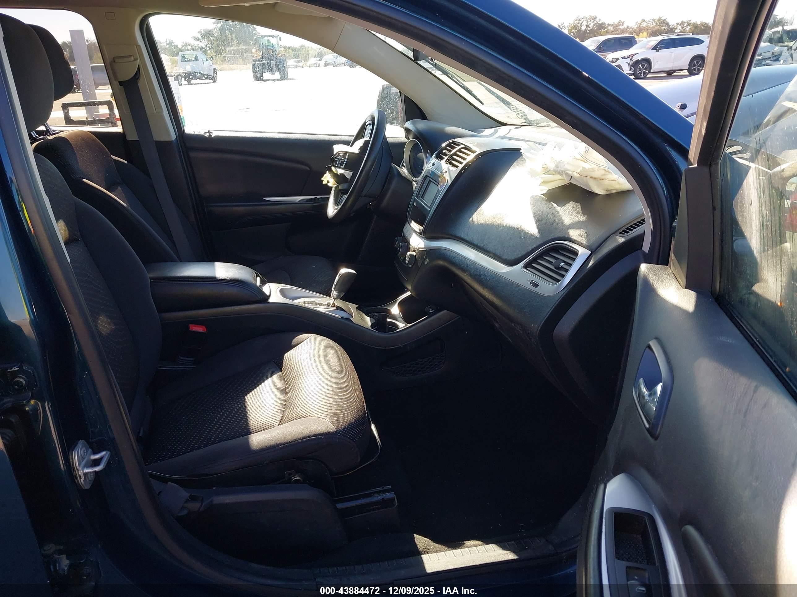 DODGE JOURNEY image 5
