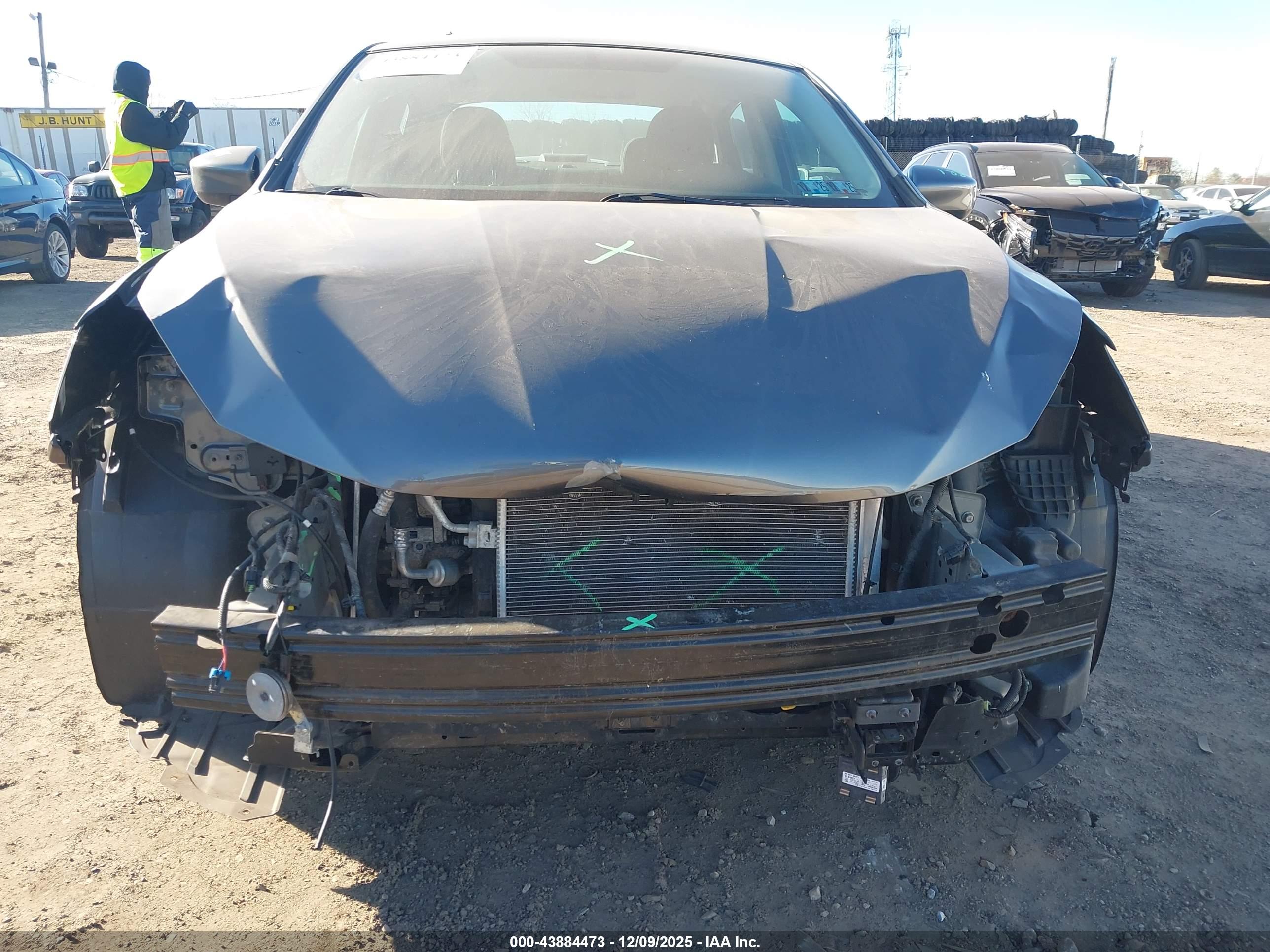 NISSAN SENTRA image 6