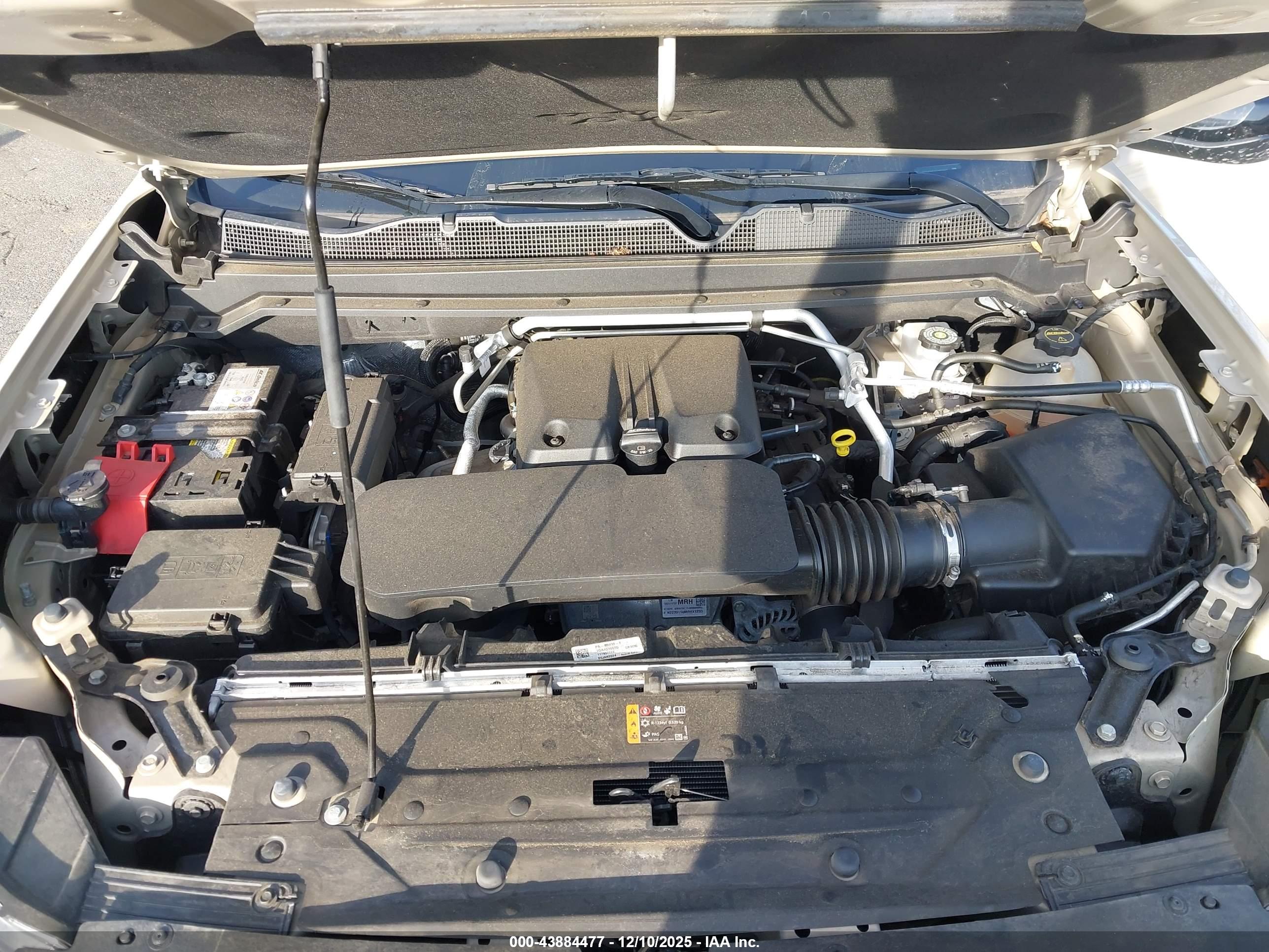GMC CANYON image 10