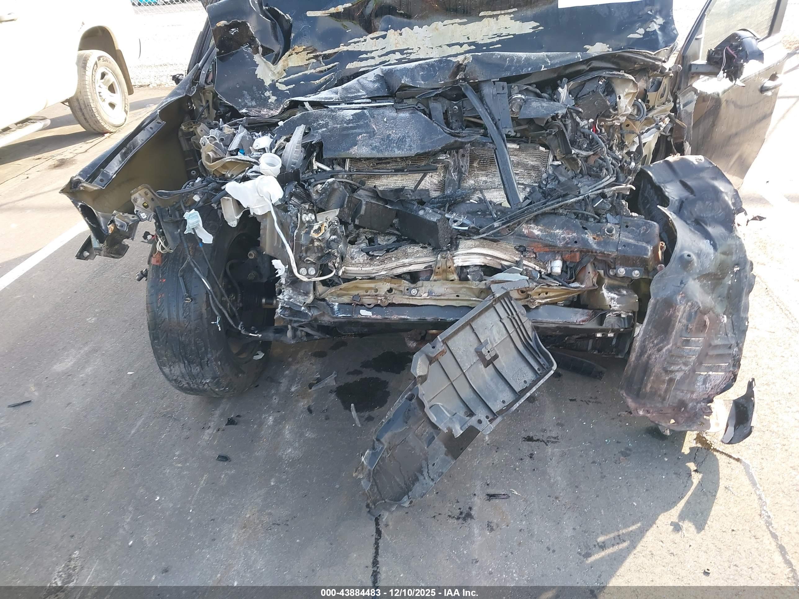 TOYOTA RAV4 image 6