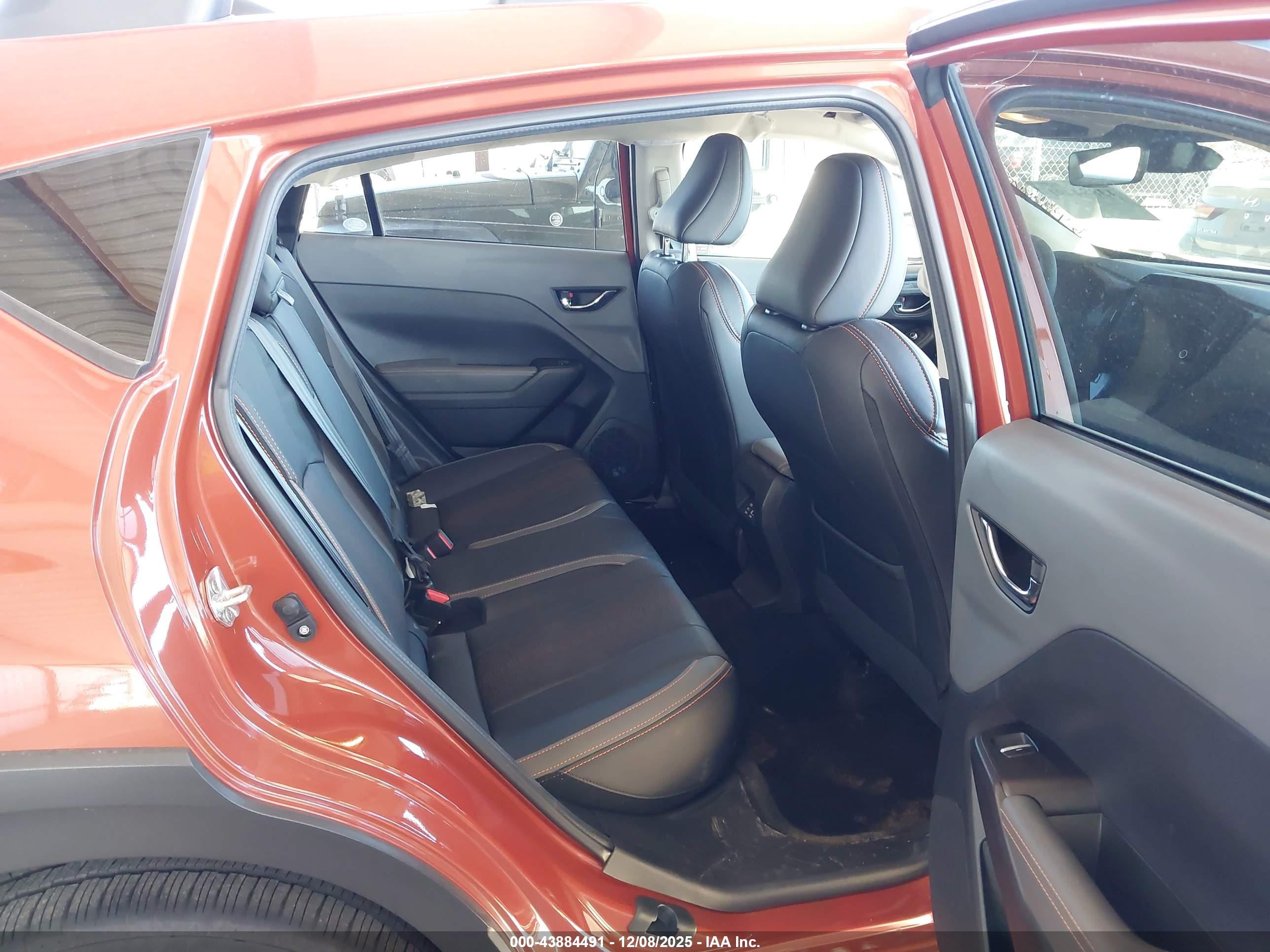 SUBARU CROSSTREK image 8
