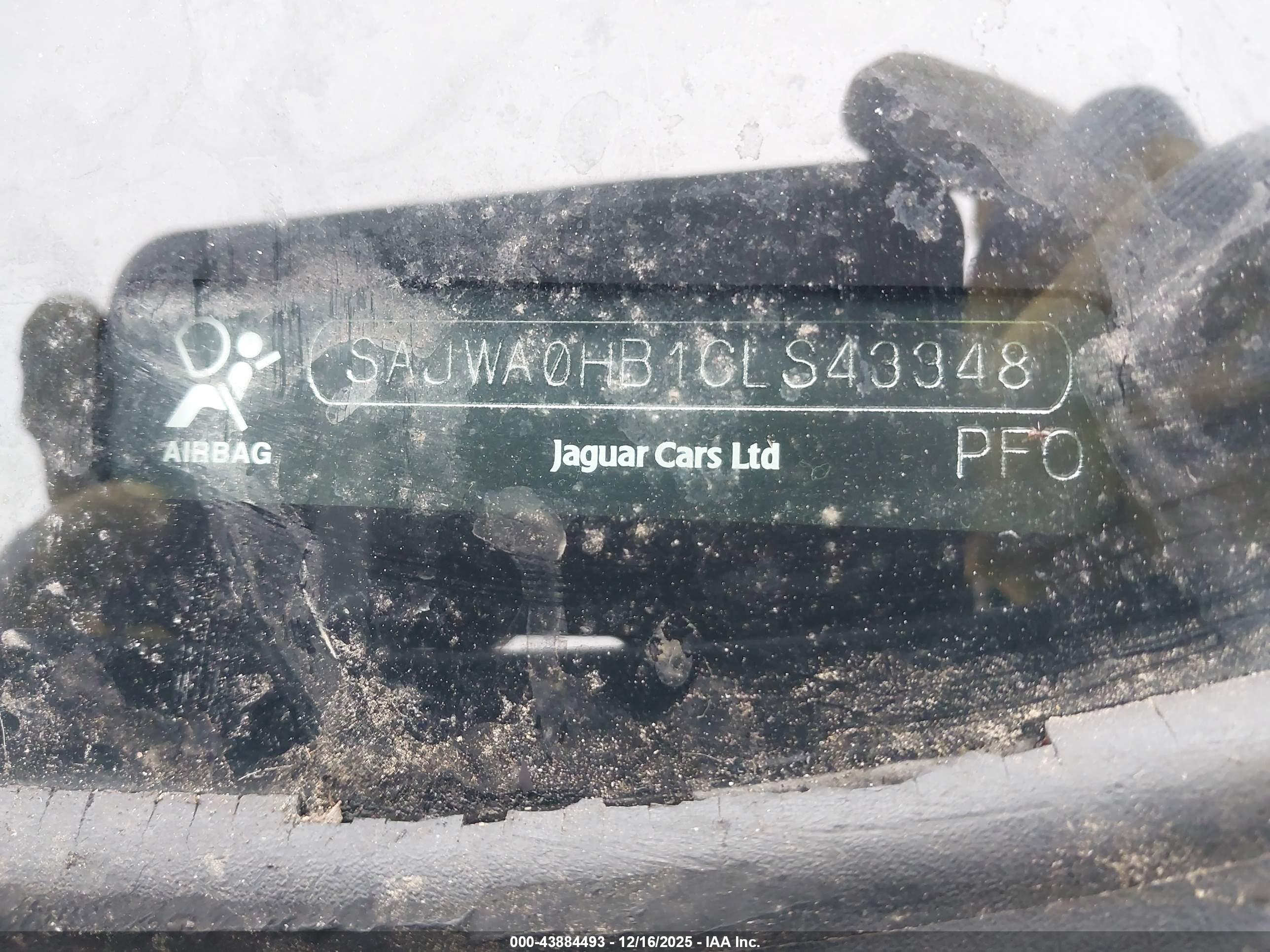 JAGUAR XF image 9