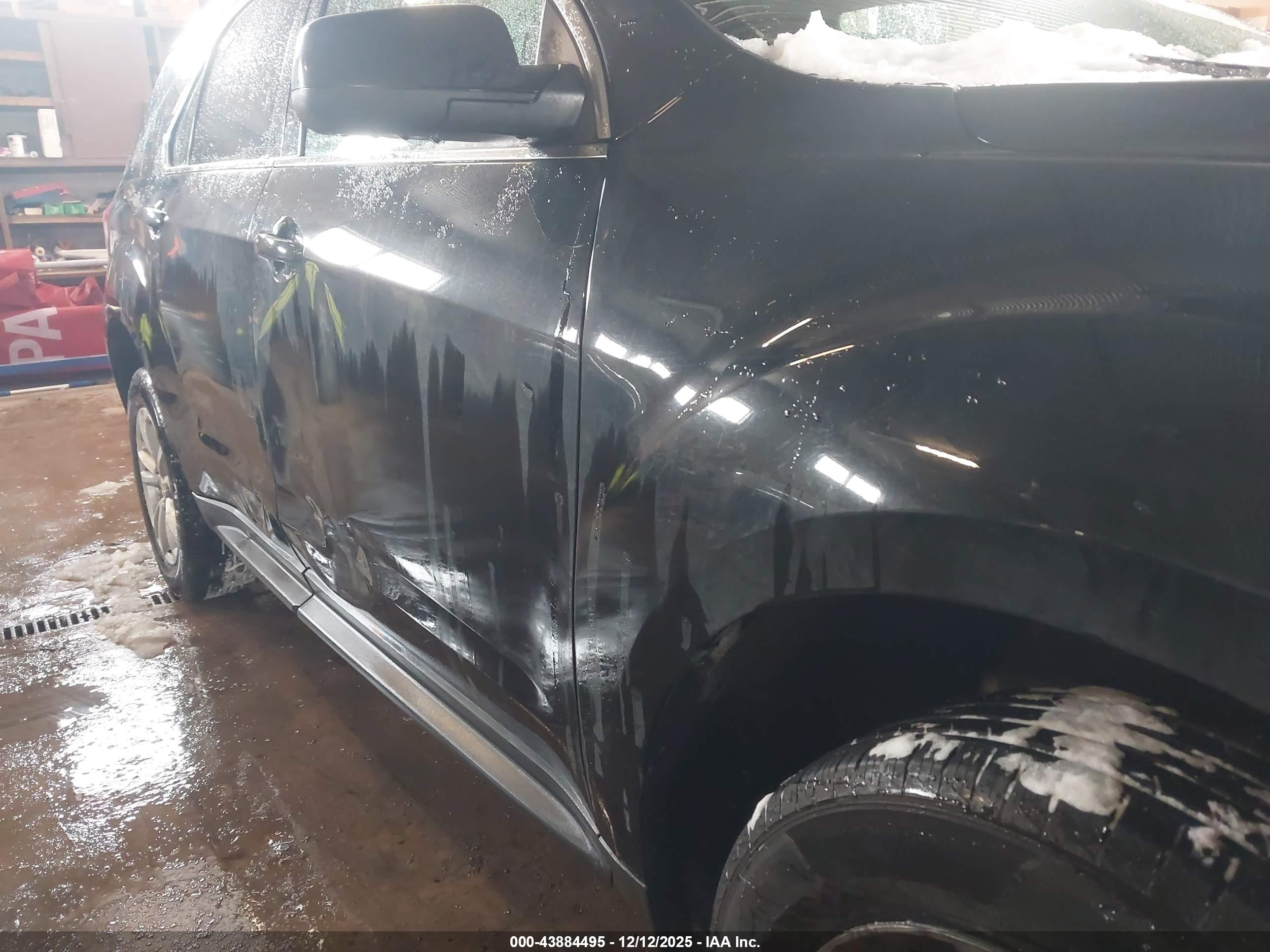 CHEVROLET EQUINOX image 6