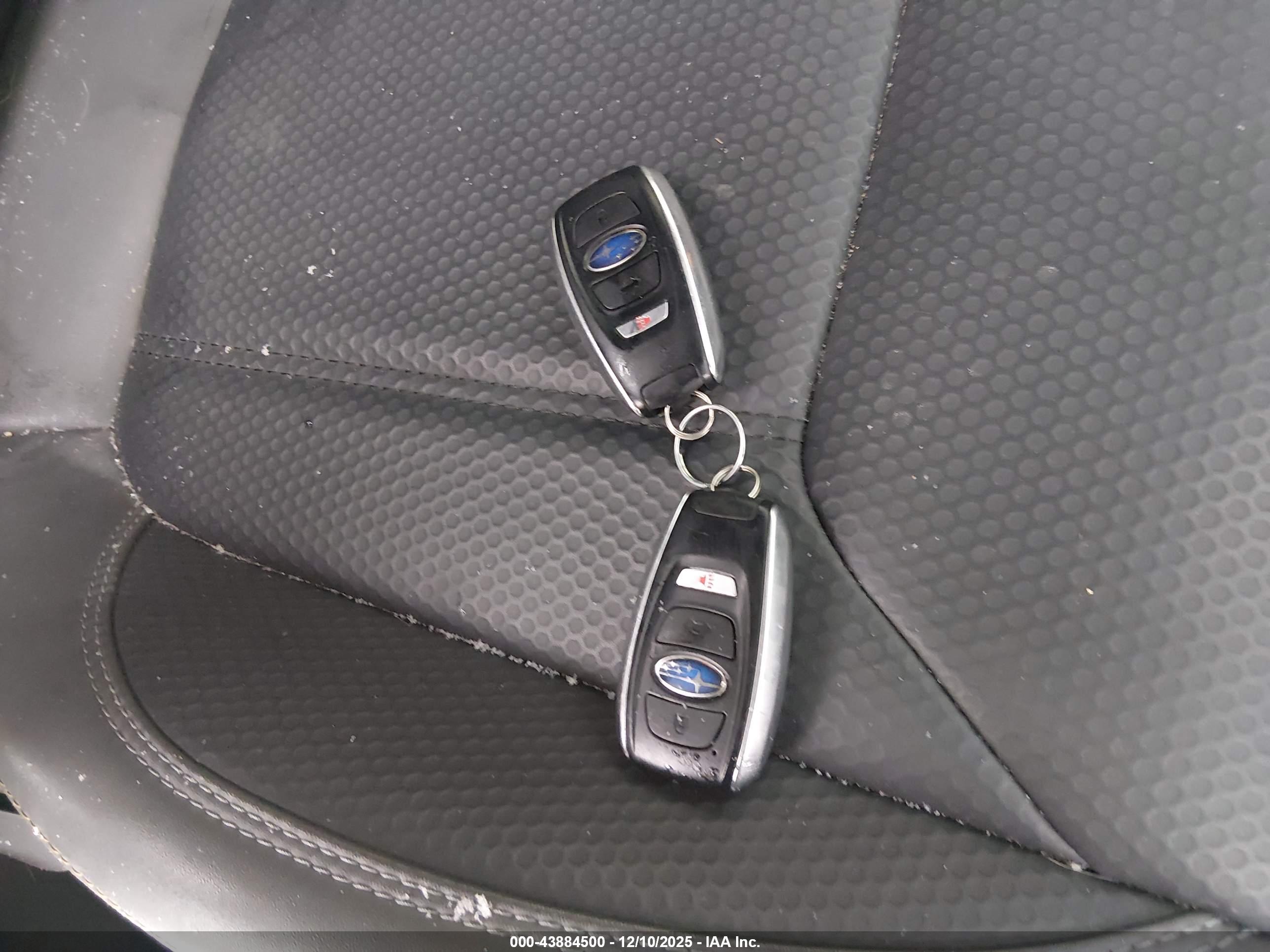 SUBARU FORESTER image 11