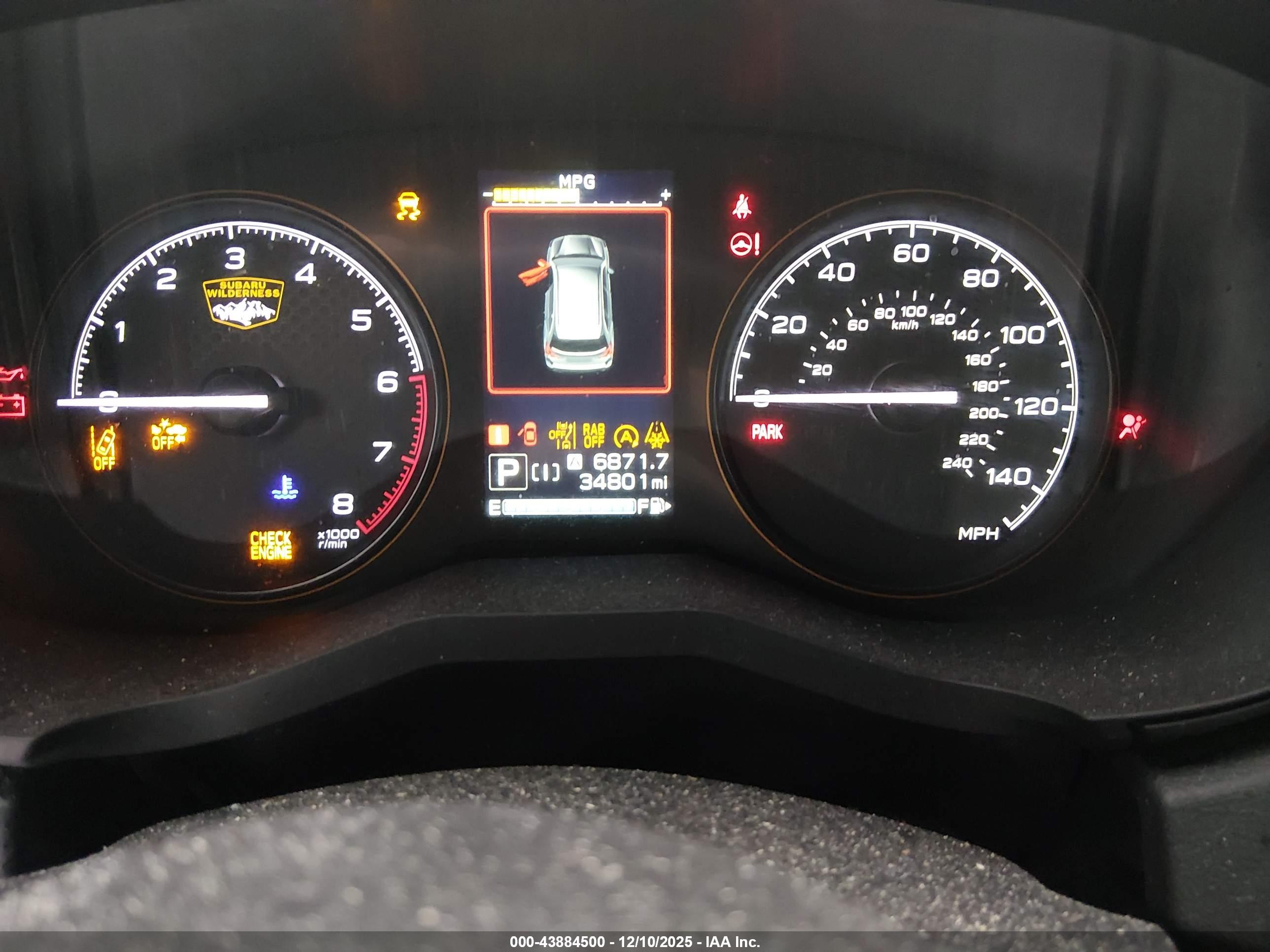 SUBARU FORESTER image 7