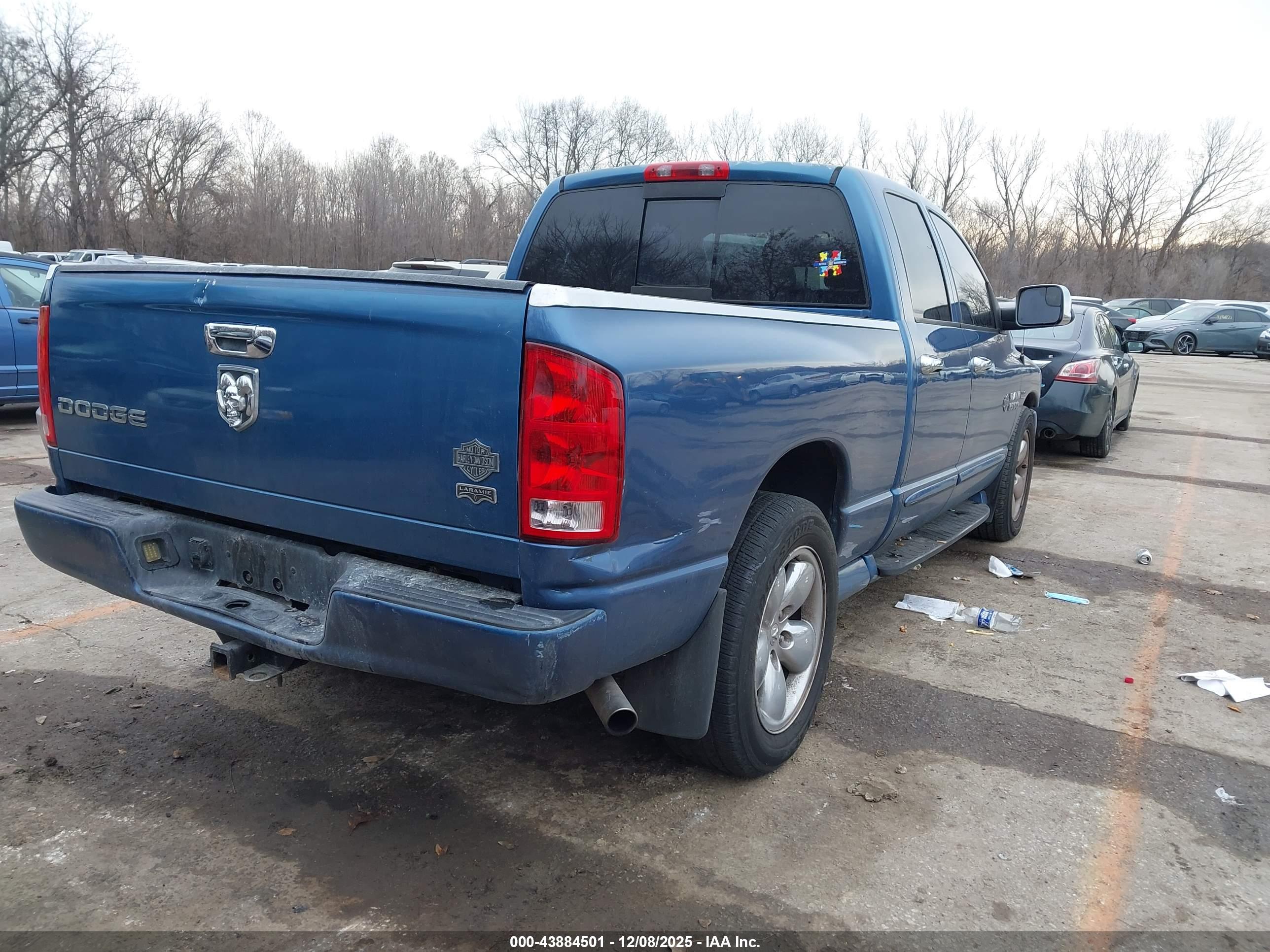 DODGE RAM image 4