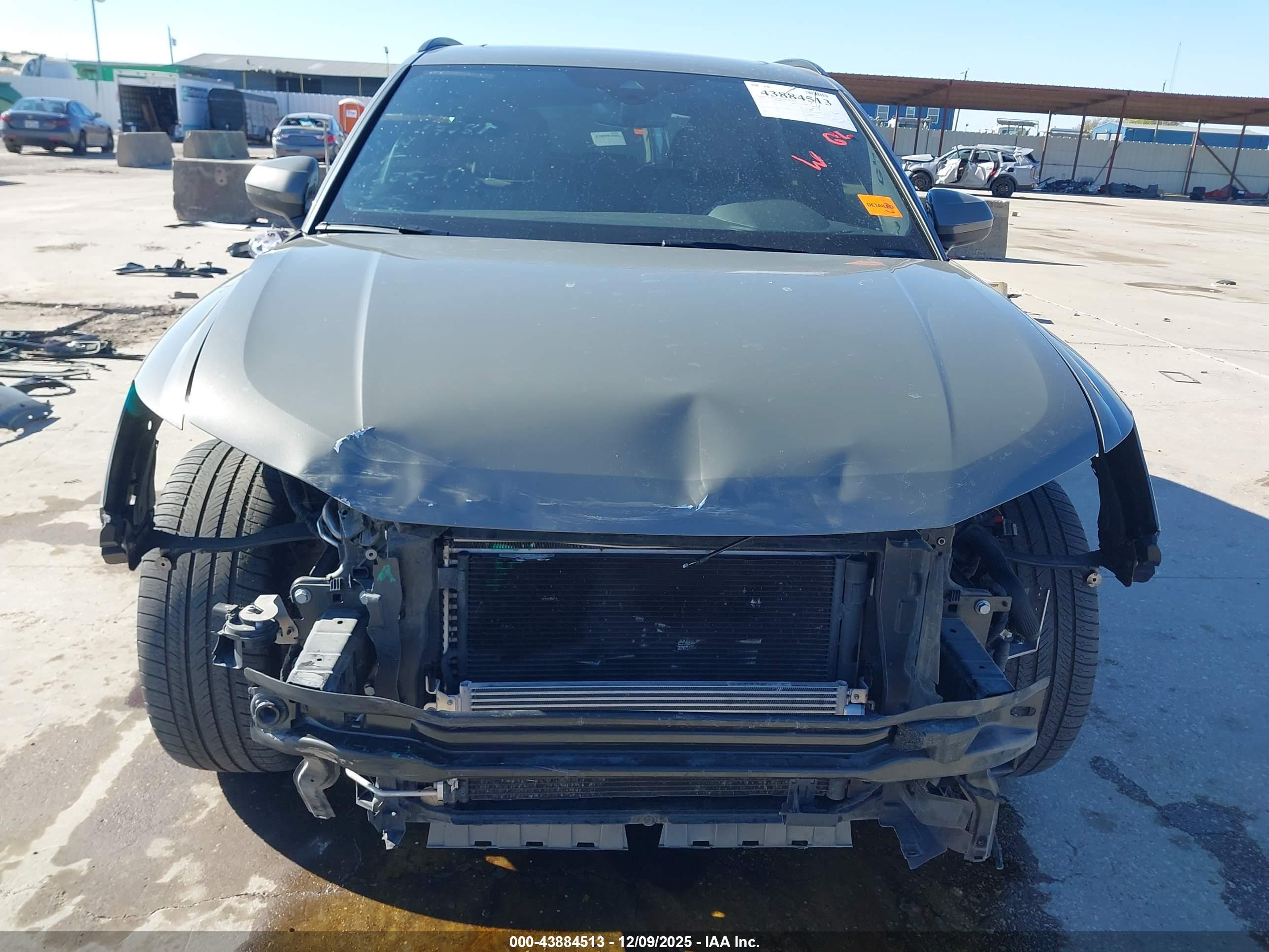 AUDI Q3 image 6
