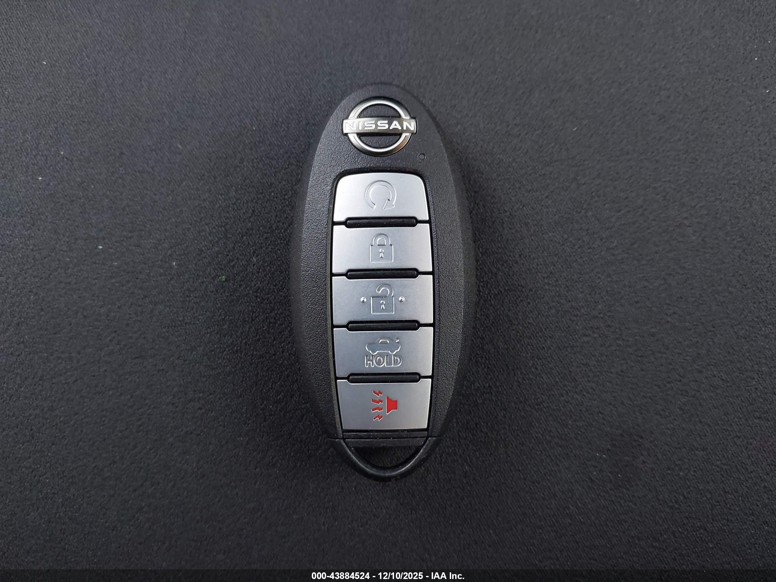 NISSAN ALTIMA image 11