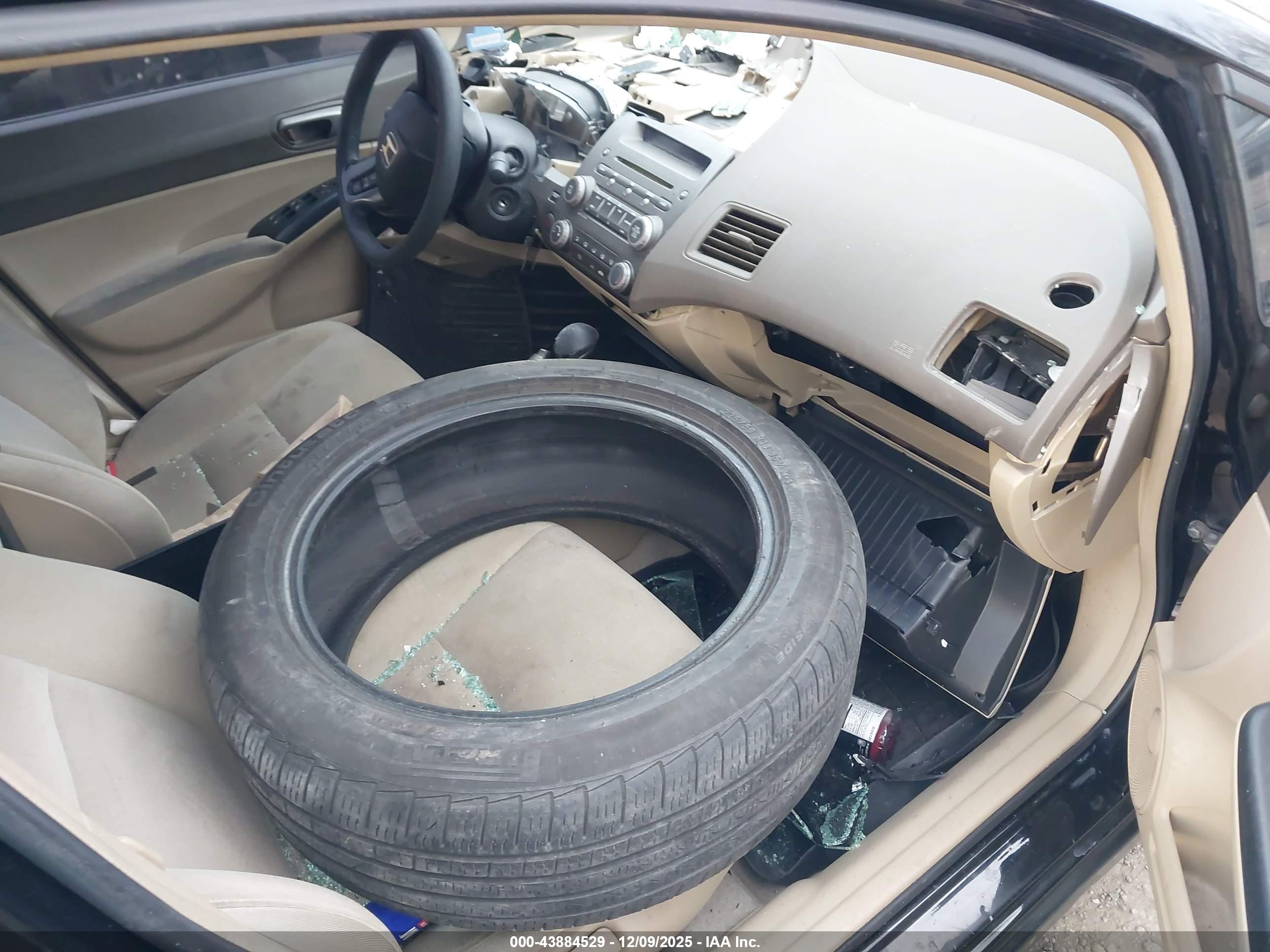 HONDA CIVIC image 5