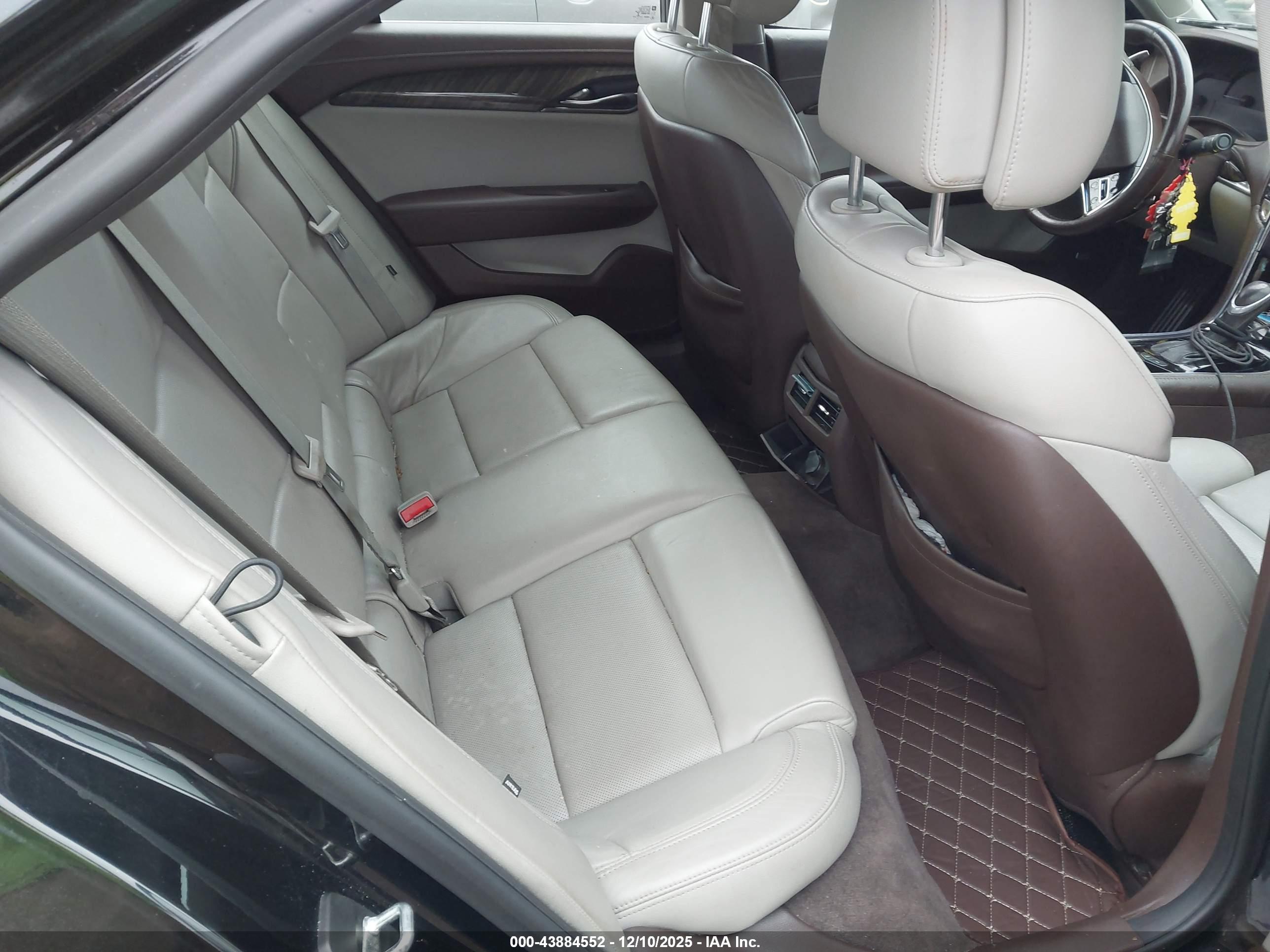 CADILLAC ATS image 8