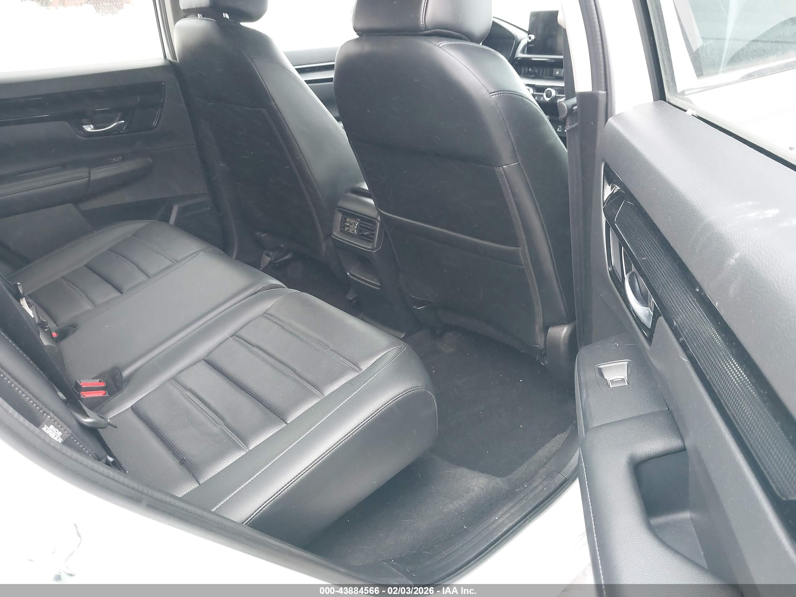 HONDA CR-V image 8