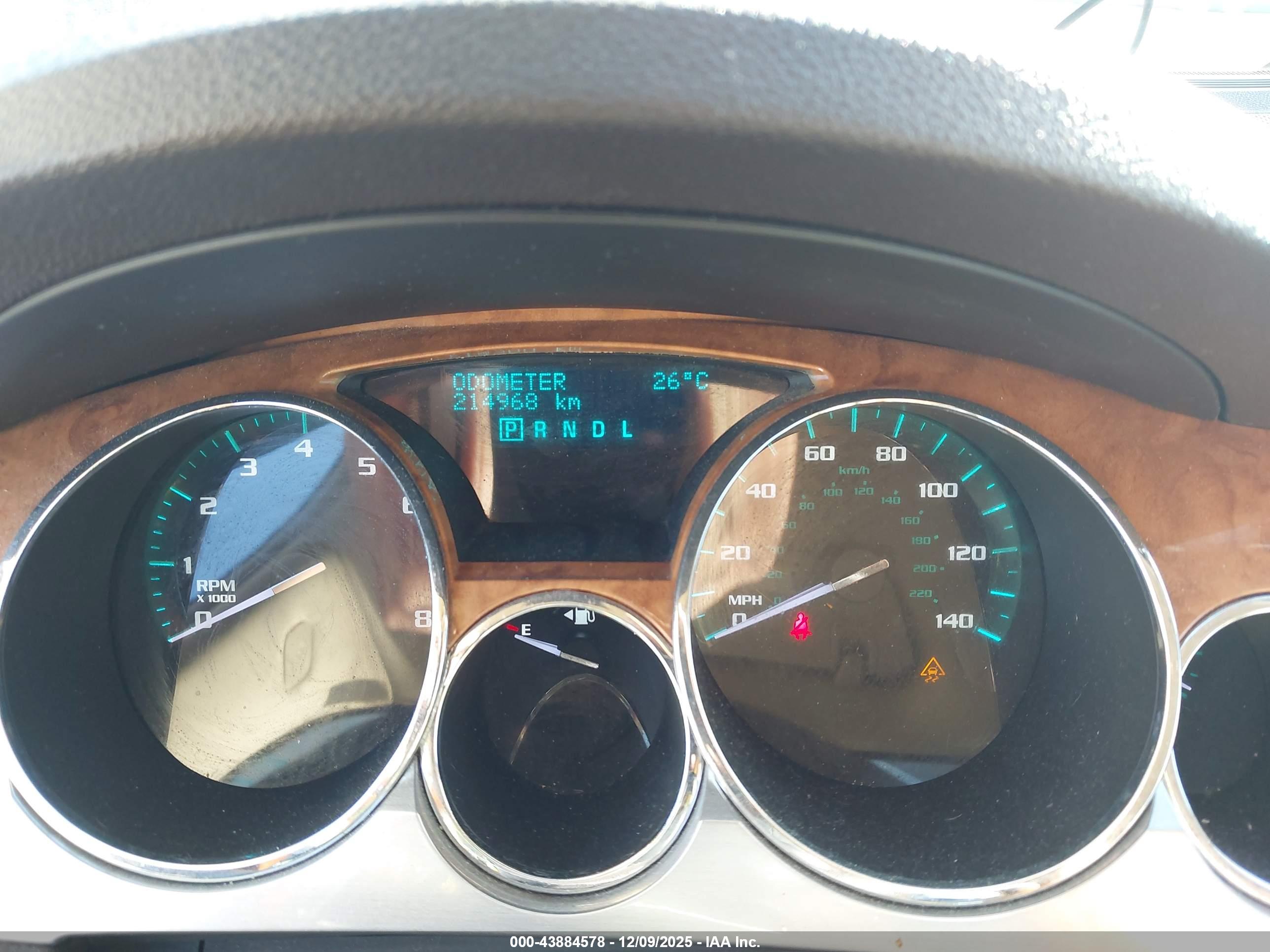 BUICK ENCLAVE image 7