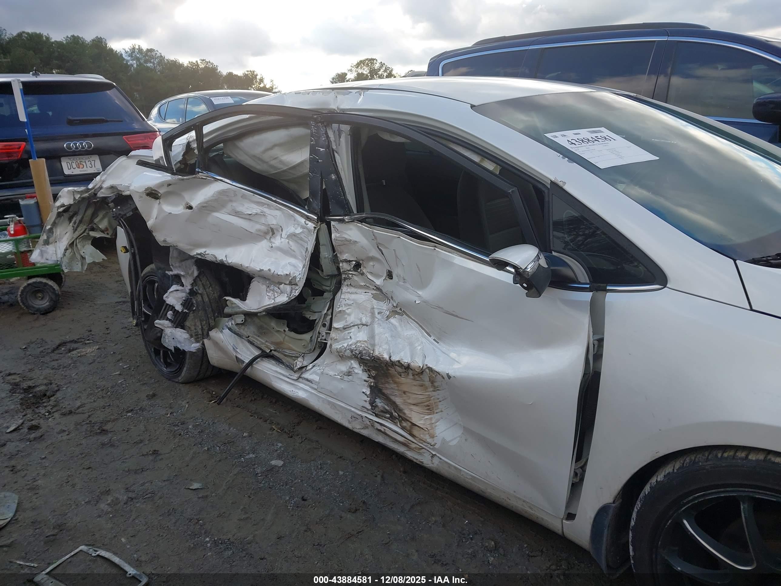 KIA FORTE image 6