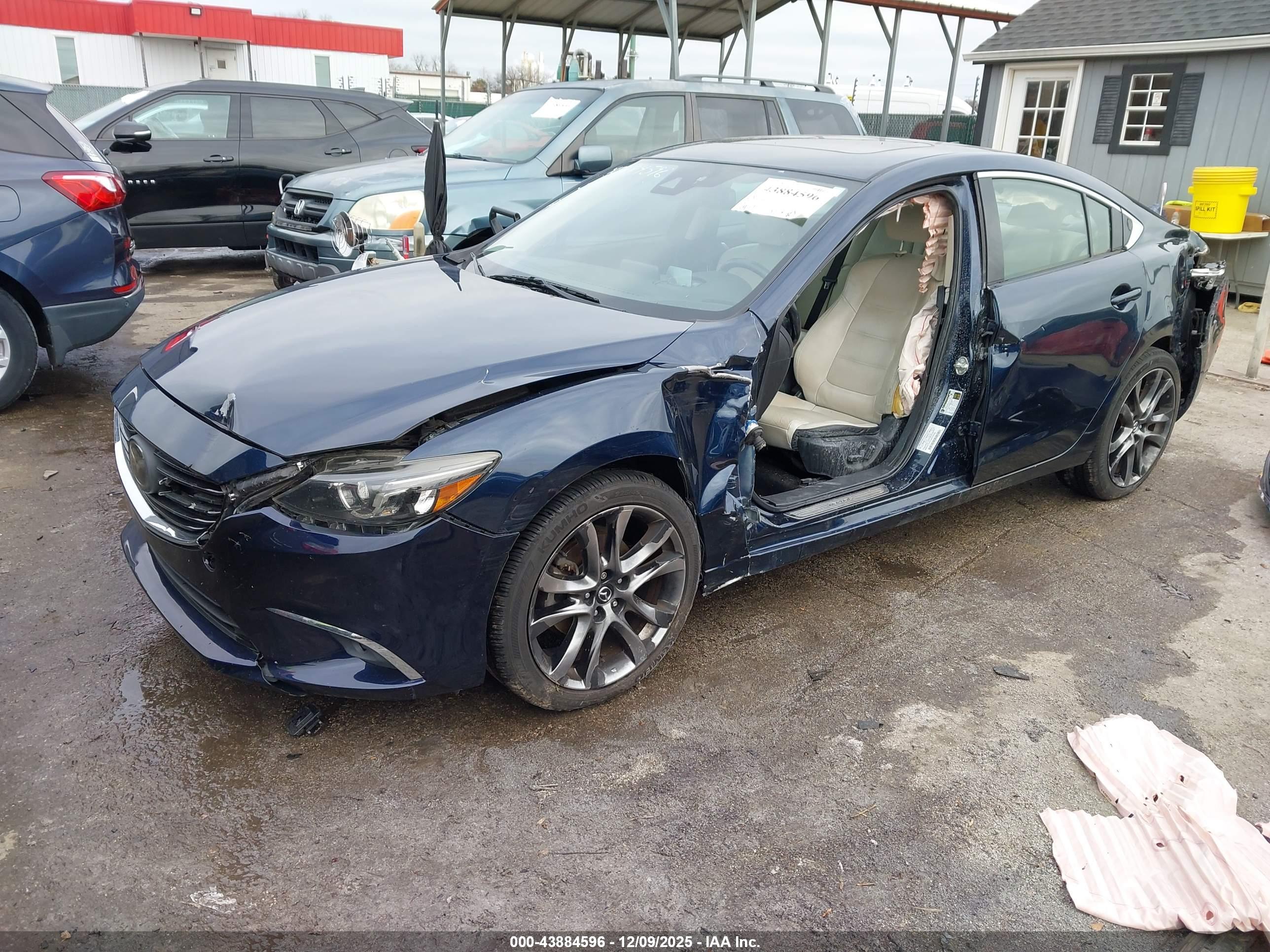 MAZDA MAZDA6 image 2